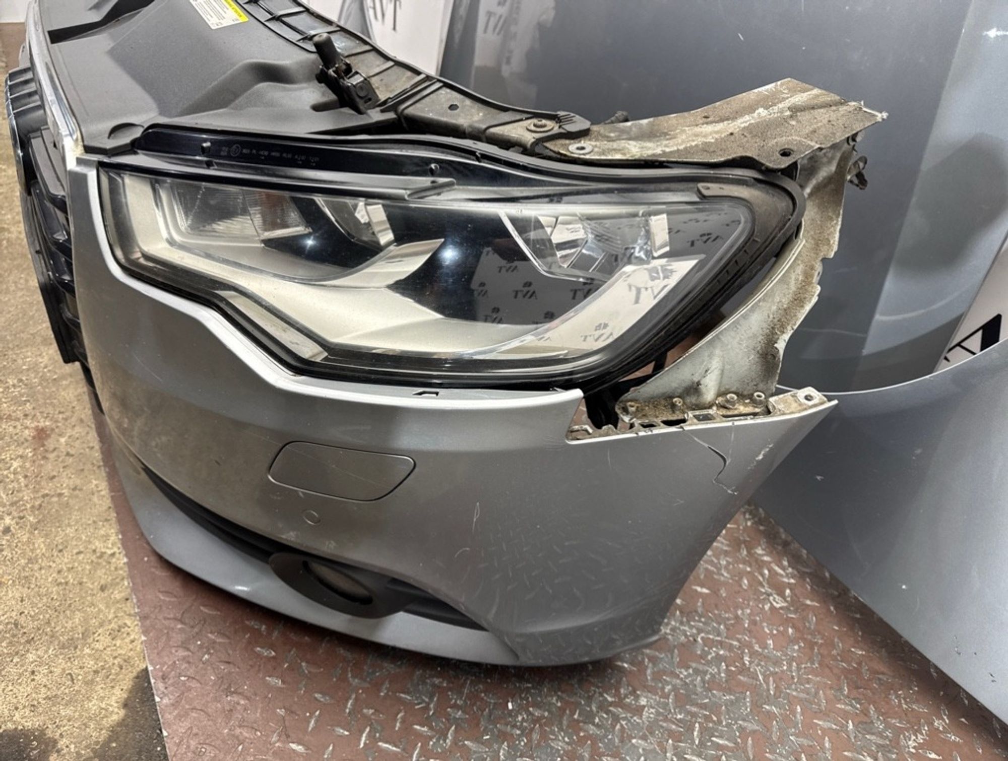 Ноускат (Nose Cut) Audi A6 C7 4G0807065A, 180000 рублей, Москва
