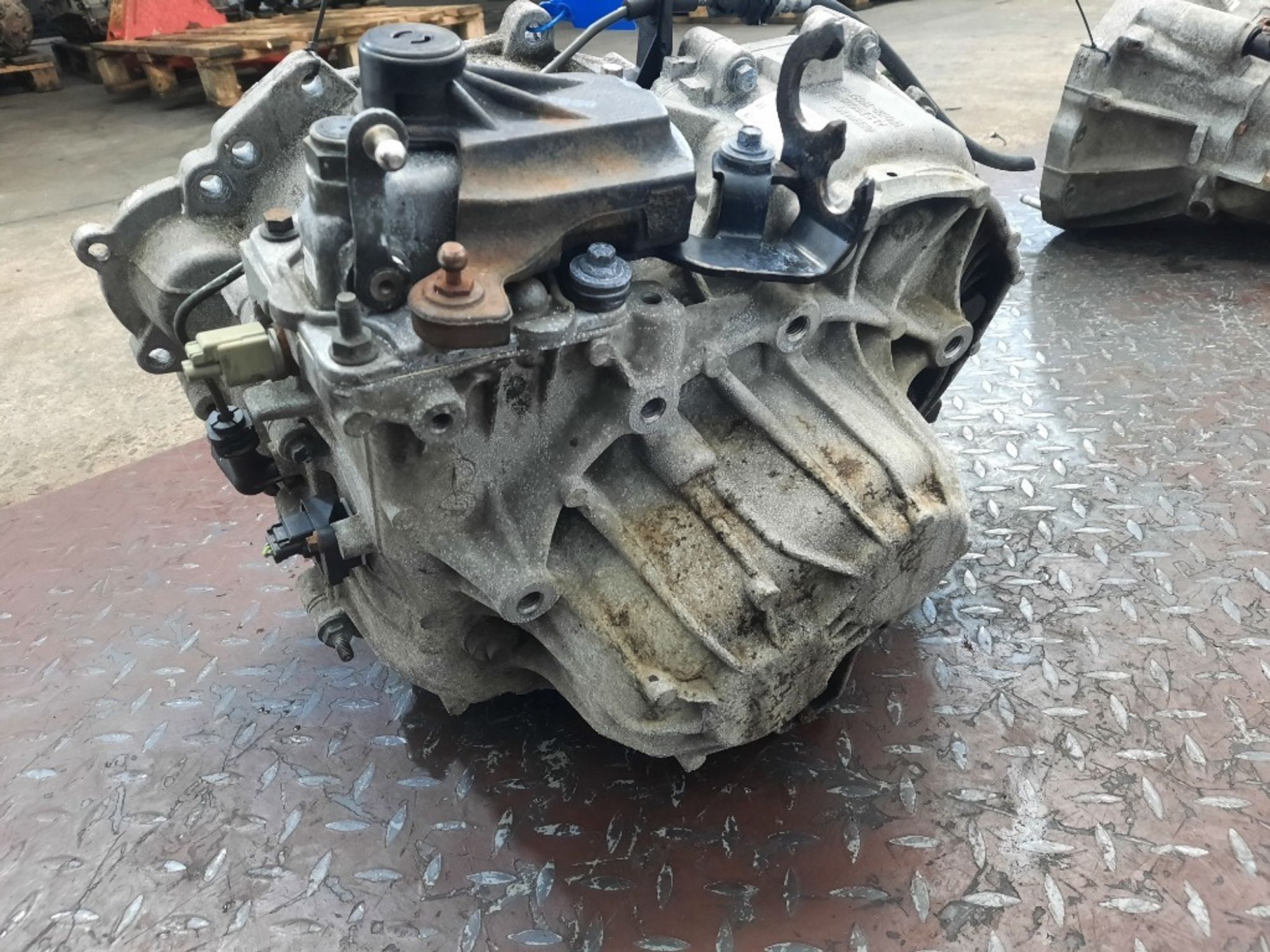 МКПП Volvo V70 D5244T11 CG9R7002MC, 12000 рублей, Москва