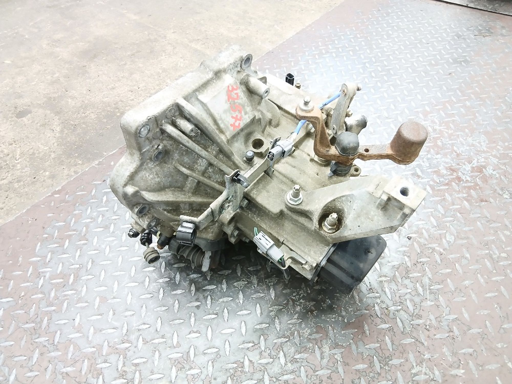 МКПП Mazda 3 BK Z6 8TH0203995, 12000 рублей, Москва