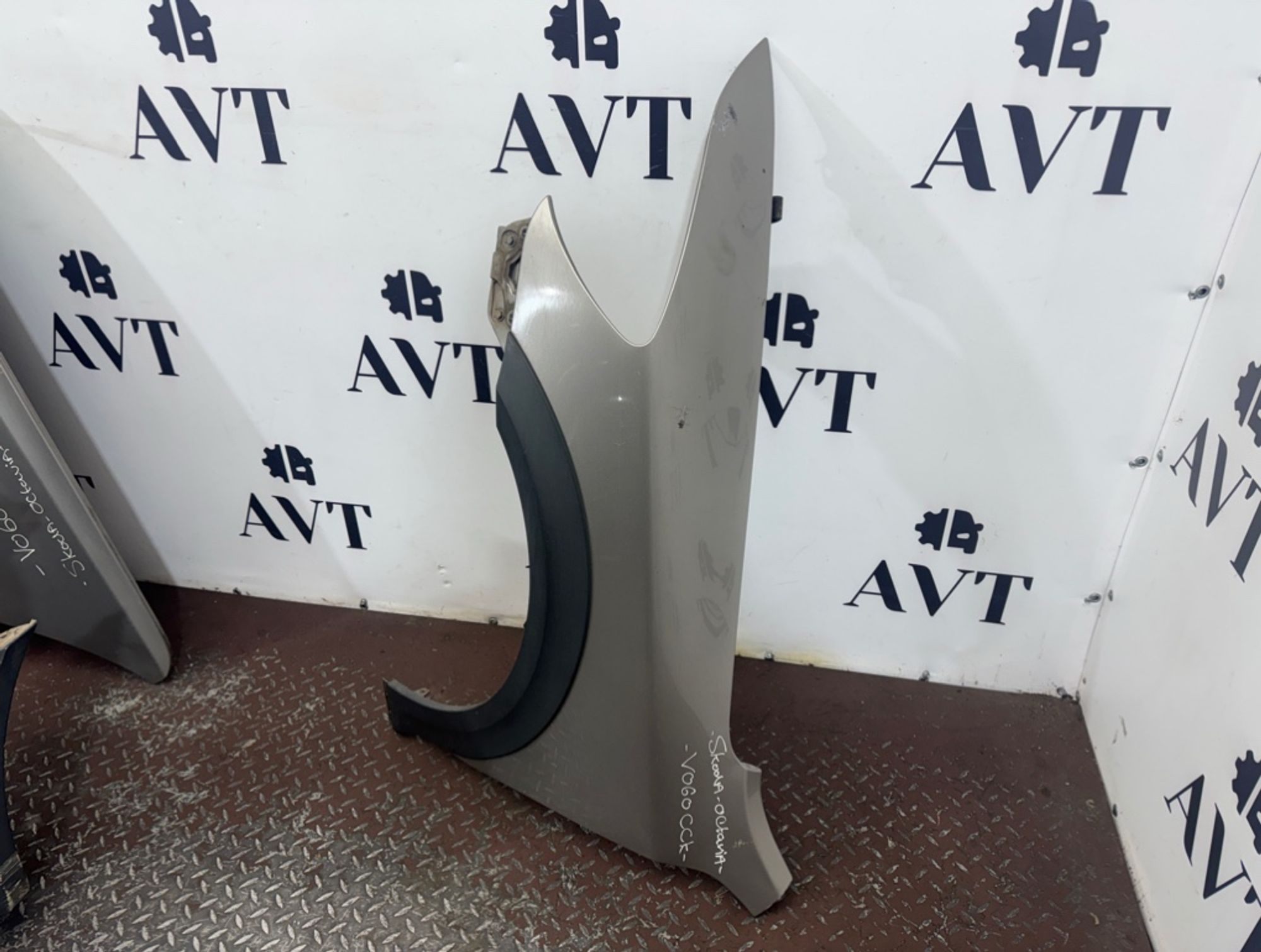 Ноускат (Nose Cut) Skoda Octavia A5 1Z0807221R, 110000 рублей, Москва