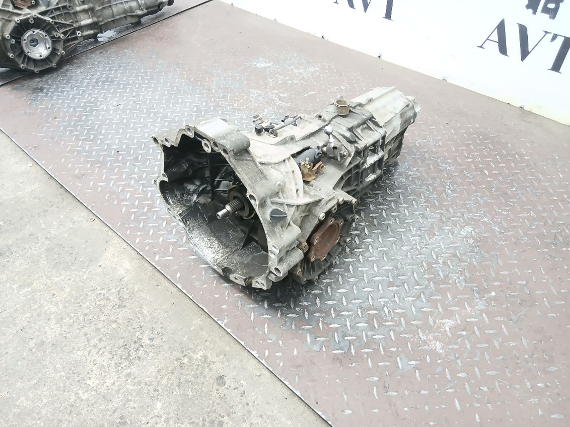 МКПП Audi A6 C6 BRE GYX, 15000 рублей, Москва