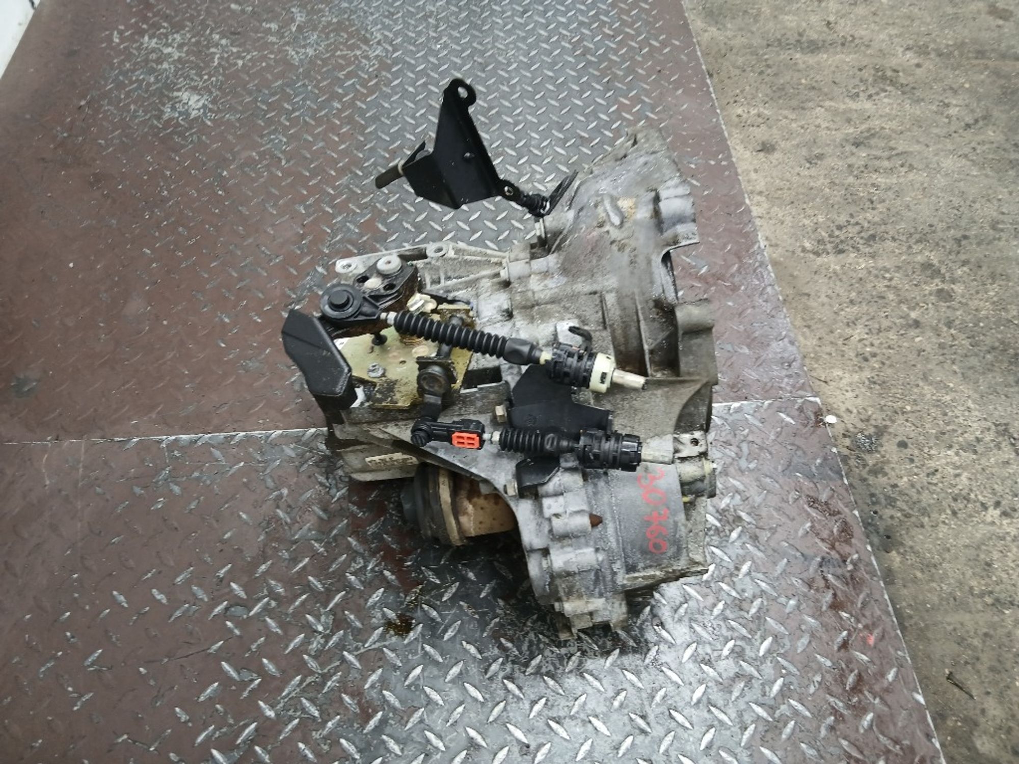МКПП Ford Mondeo CHBA 4S7R7002BA, 10000 рублей, Москва
