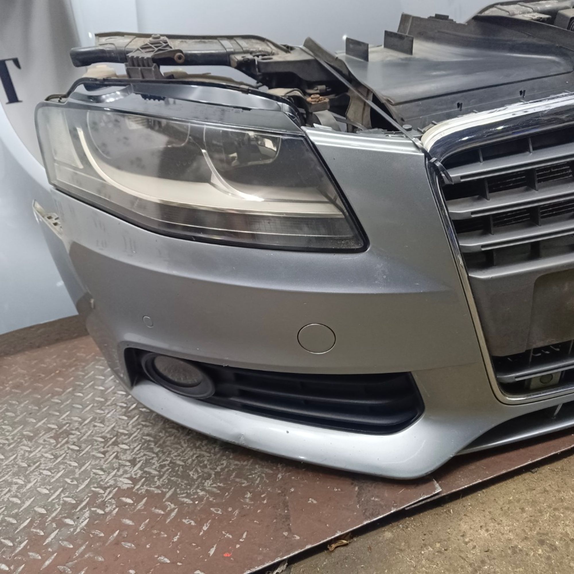 Ноускат (Nose Cut) Audi A4 B8 8K0807437A, 105000 рублей, Москва