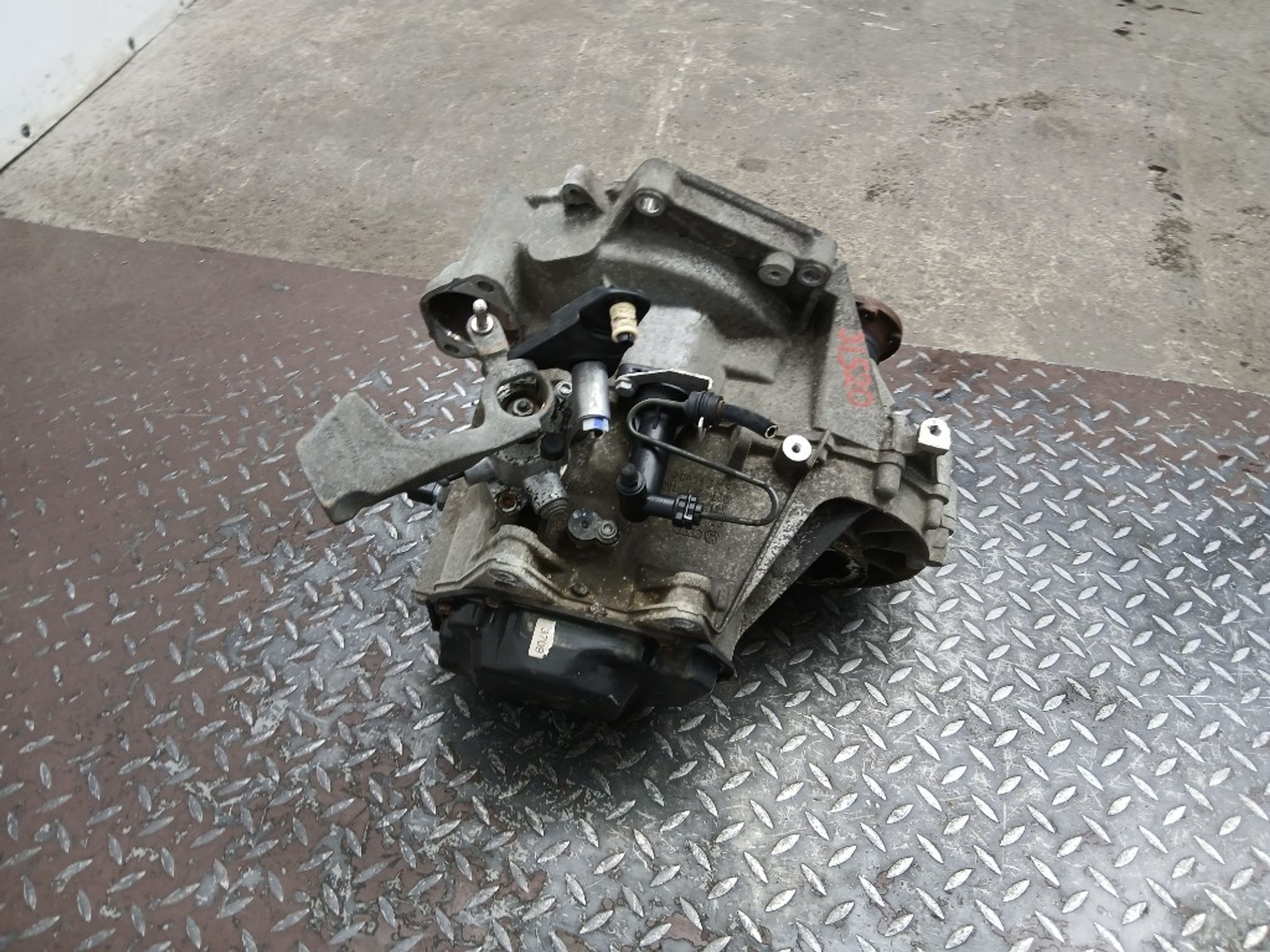 Корпус МКПП Audi A3 BSE JHT, 20000 рублей, Москва