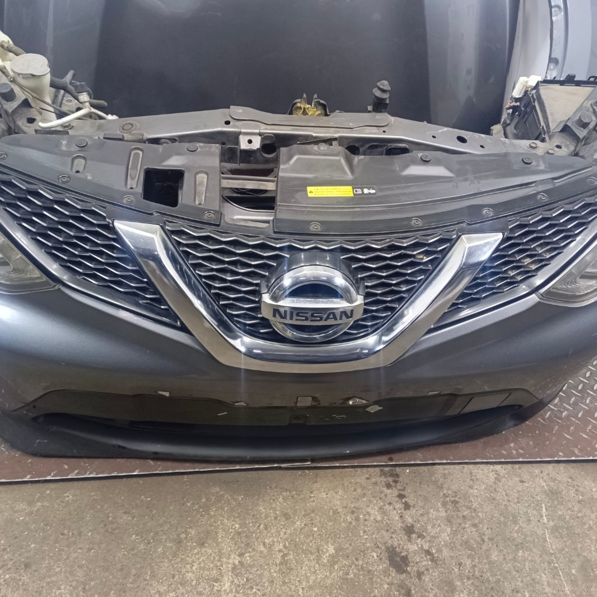 Ноускат (Nose Cut) Nissan Qashqai J11 620224EB0H, 165000 рублей, Москва