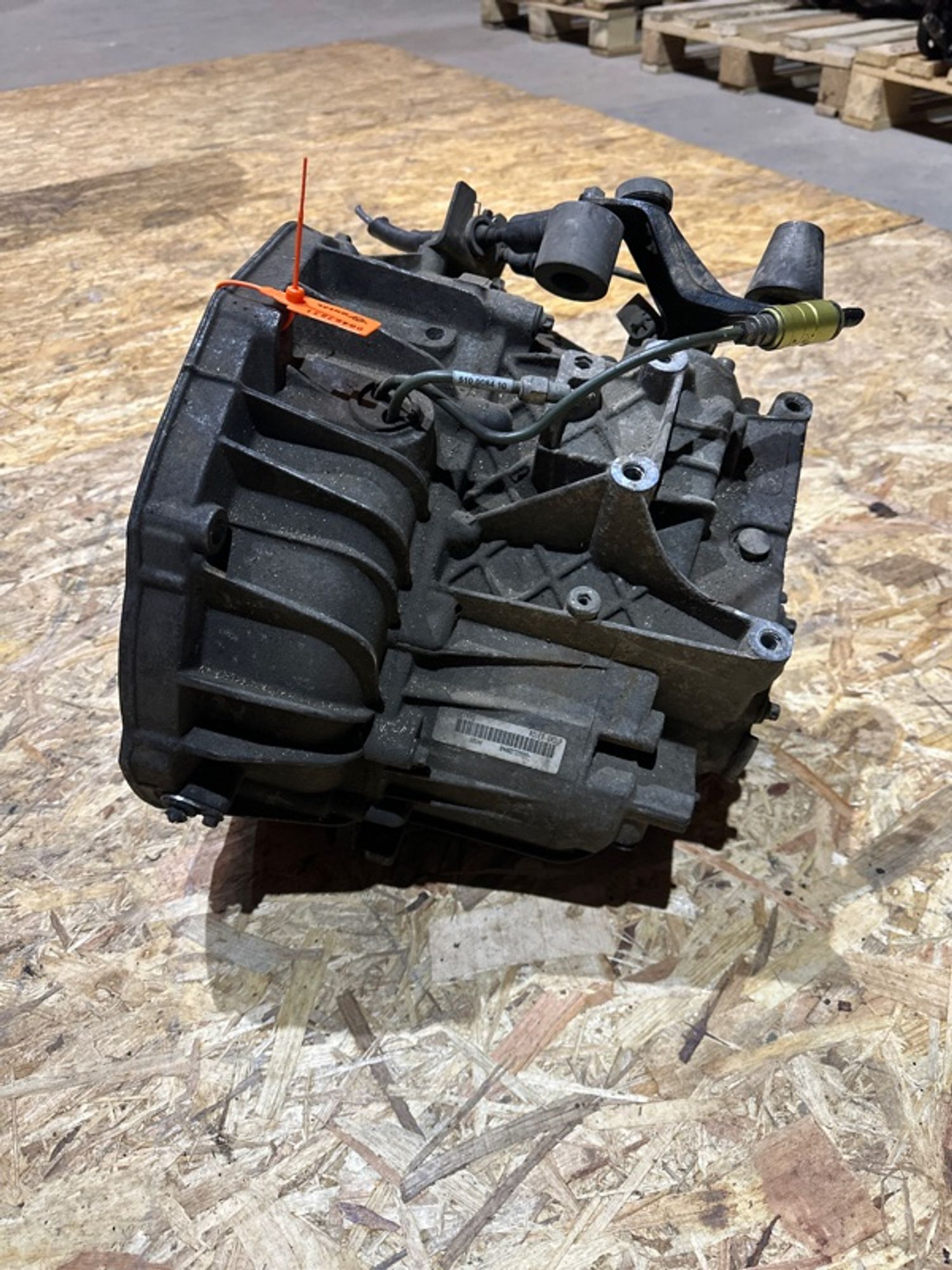 МКПП Land Rover Freelander 18K4F 18S44, 8000 рублей, Москва