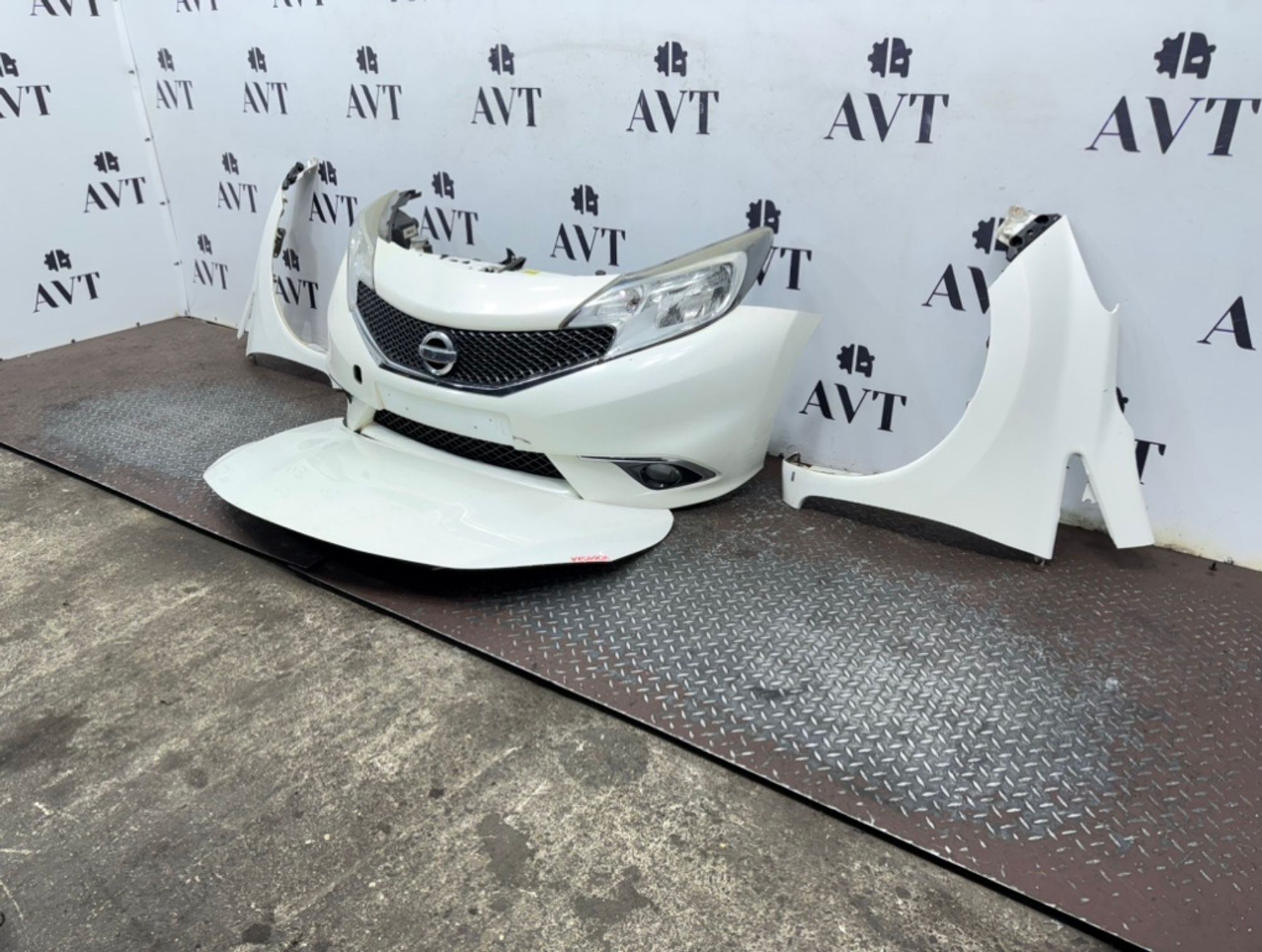 Ноускат (Nose Cut) Nissan Note E12 620223VA0H, 95000 рублей, Москва