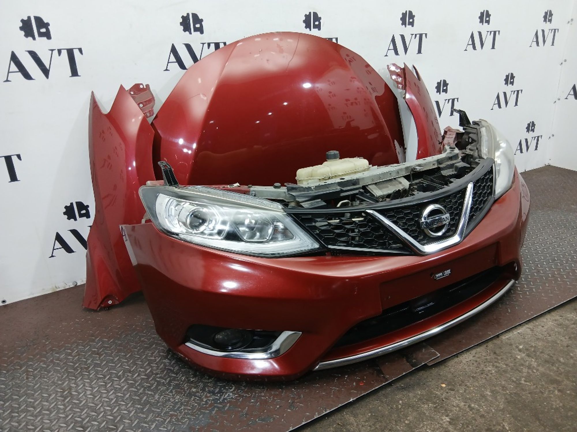 Ноускат (Nose Cut) Nissan Tiida 620225MD1H, 170000 рублей, Москва