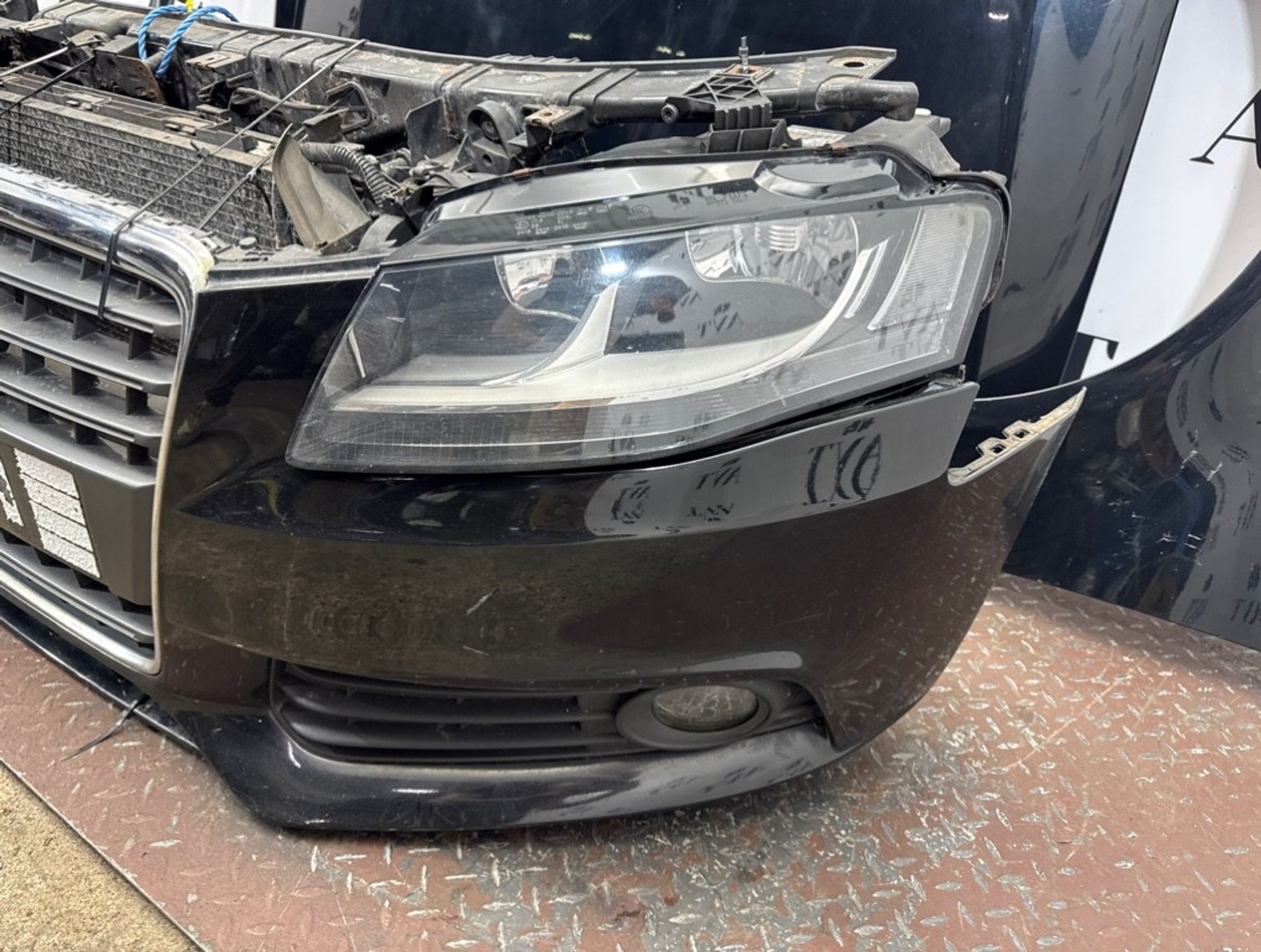 Ноускат (Nose Cut) Audi A4 B8 8K0807437A, 105000 рублей, Москва
