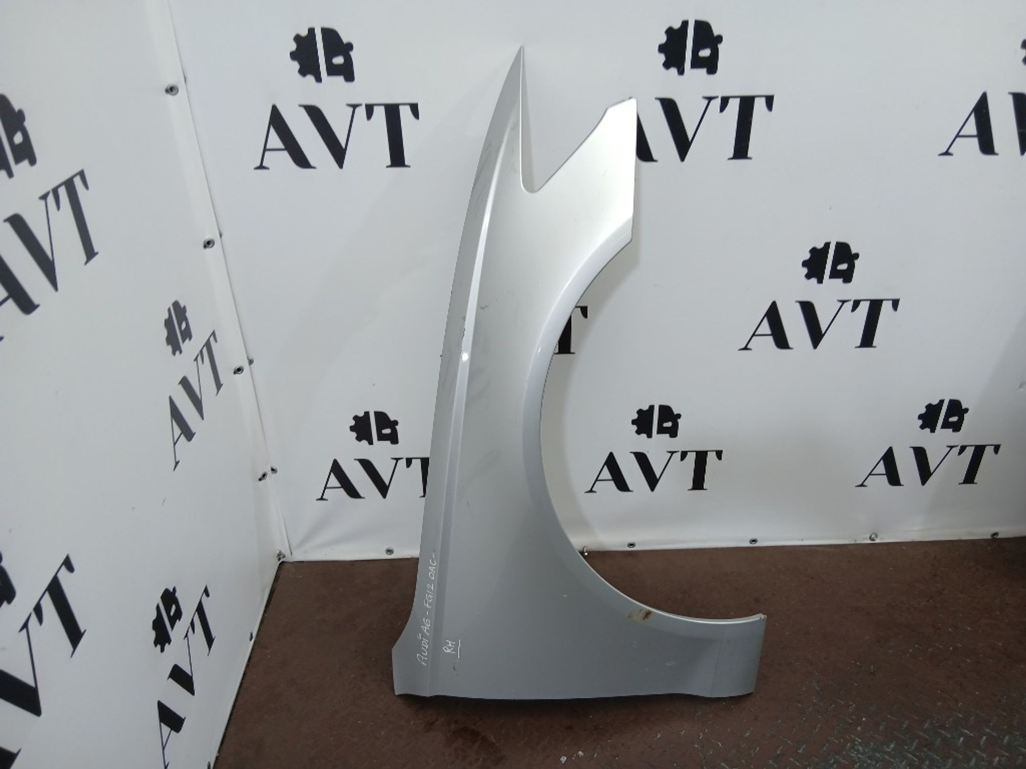 Ноускат (Nose Cut) Audi A6 C7 CDUC 4G0807065A, 180000 рублей, Москва