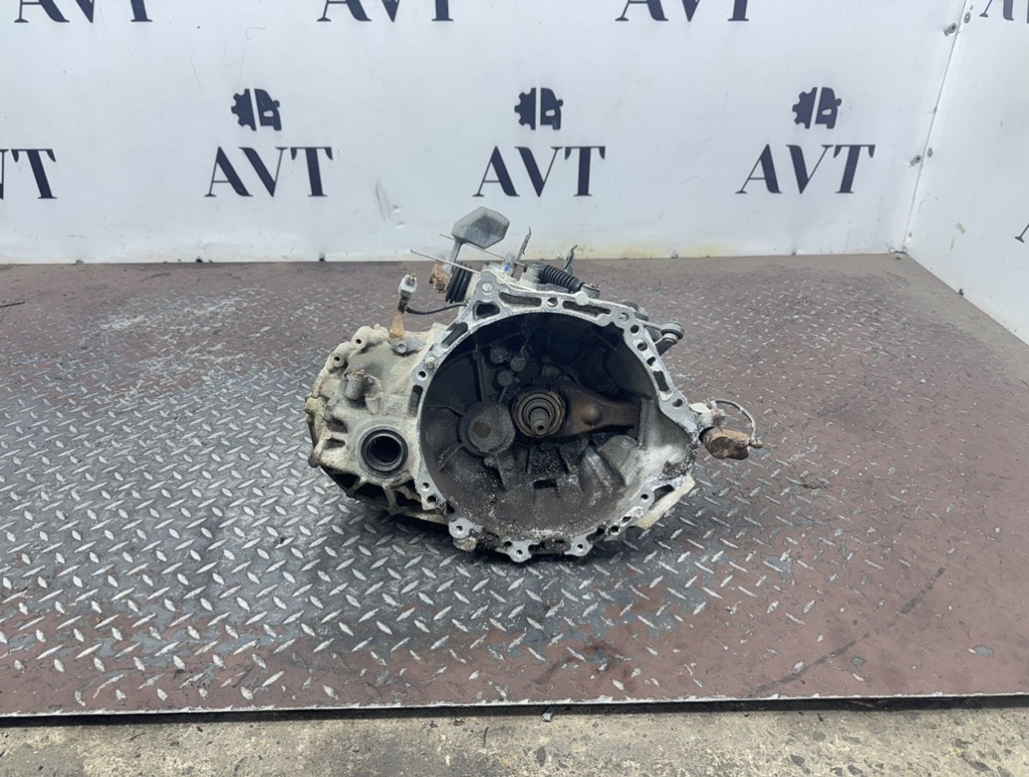 МКПП Toyota Auris 1ZR-FE 3111502020, 30000 рублей, Москва