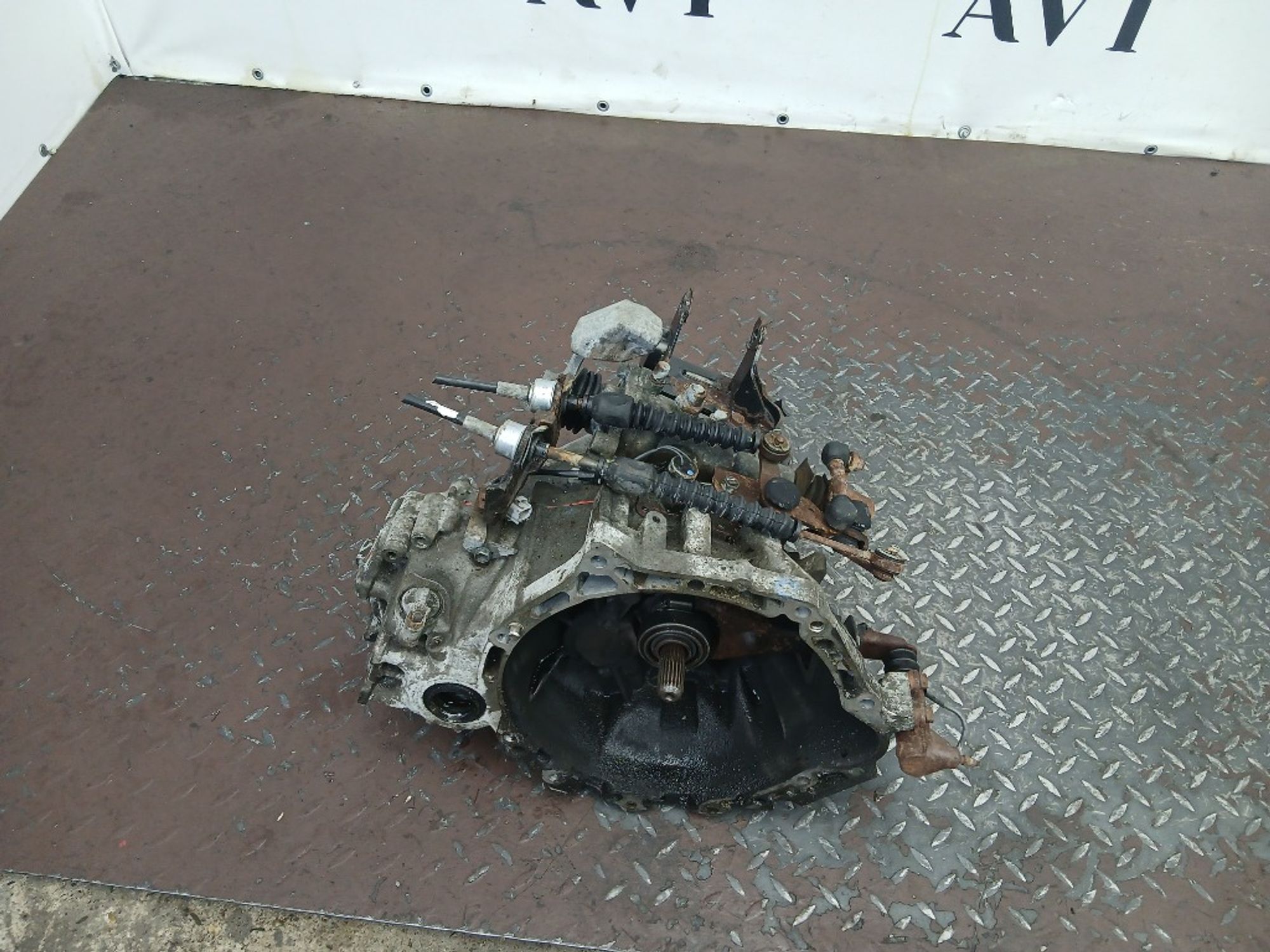 МКПП Toyota Auris 1ZR-FE 3311102020, 30000 рублей, Москва