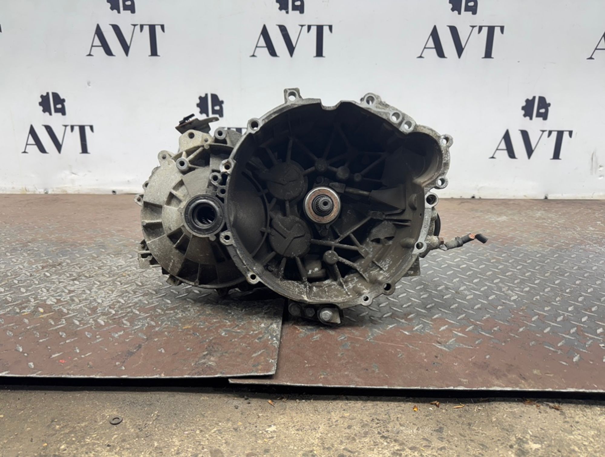 МКПП Volvo V70 B5244S M56H, 10000 рублей, Москва
