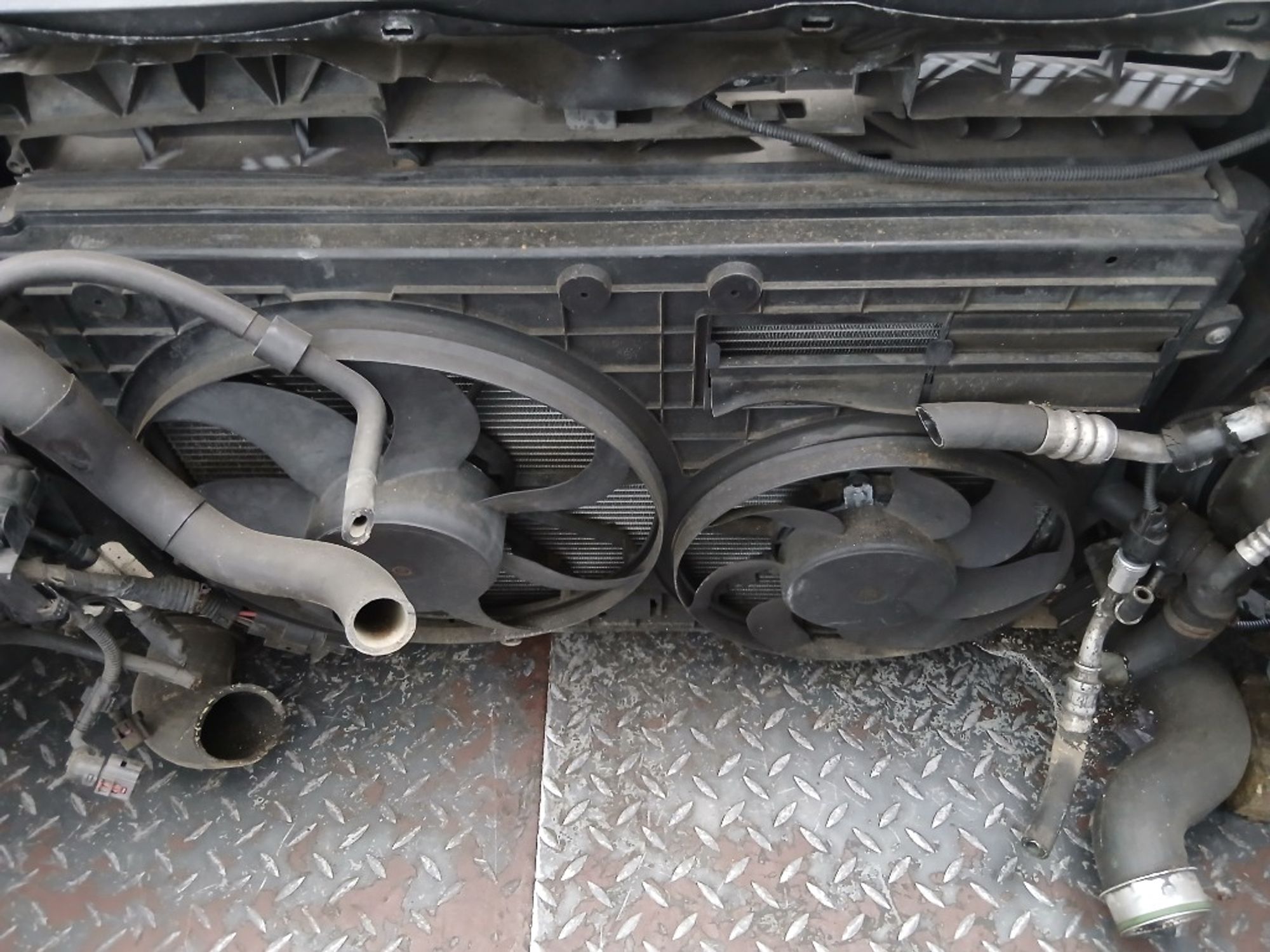 Ноускат (Nose Cut) Volkswagen Golf Plus 5M0807221, 90000 рублей, Москва