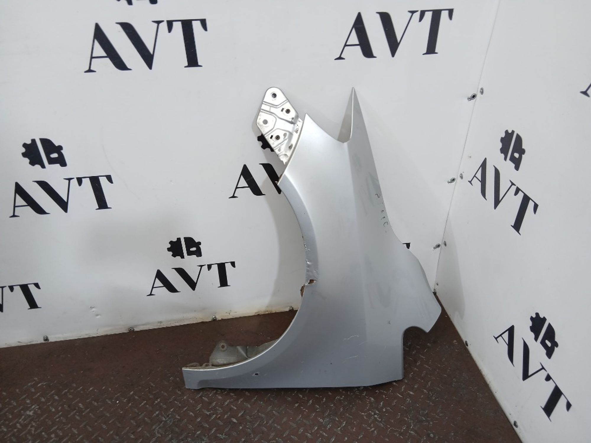 Ноускат (Nose Cut) Volkswagen Golf Plus 5M0807221, 90000 рублей, Москва