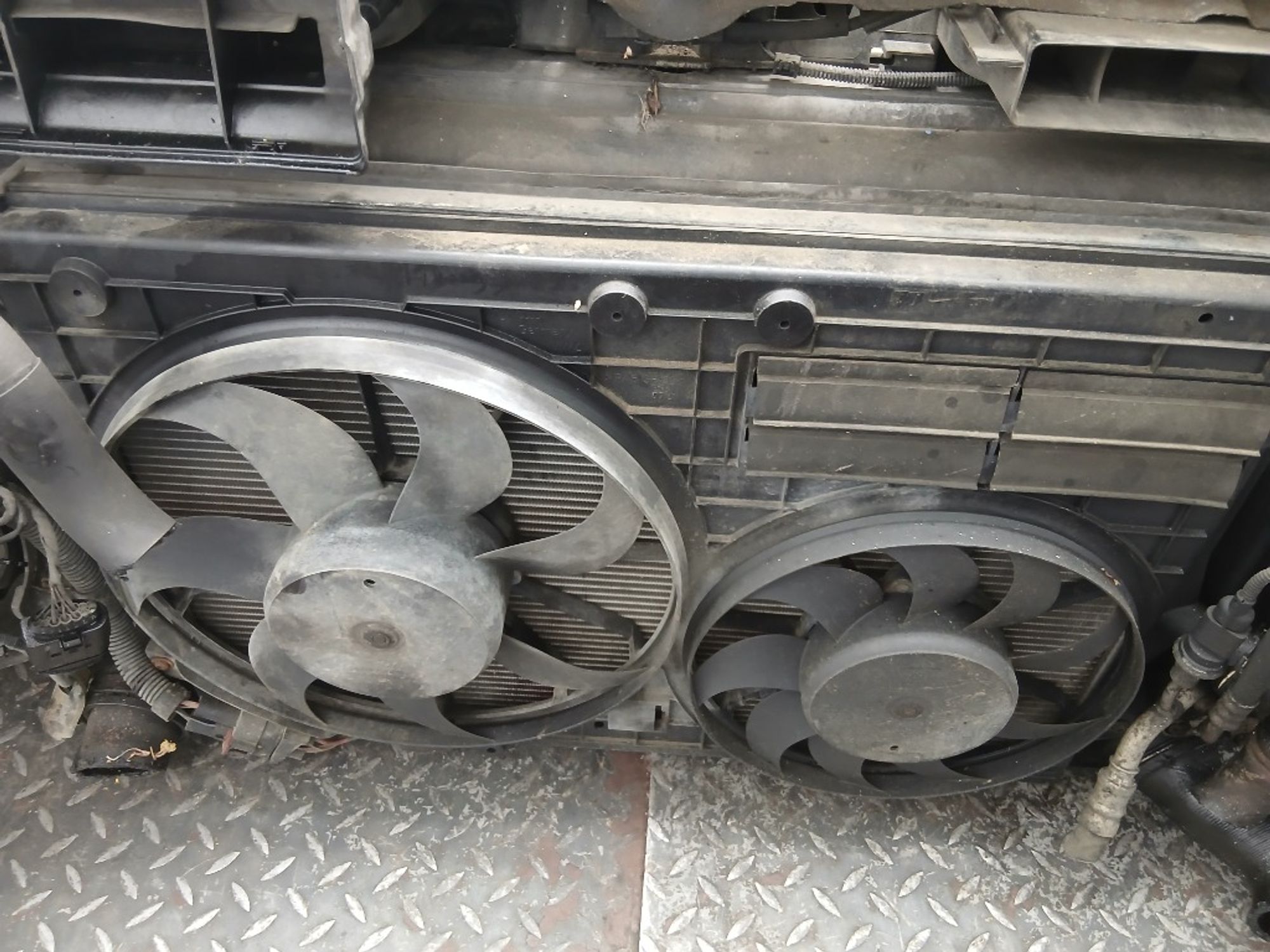 Ноускат (Nose Cut) Volkswagen Touran 1T0807221D, 85000 рублей, Москва