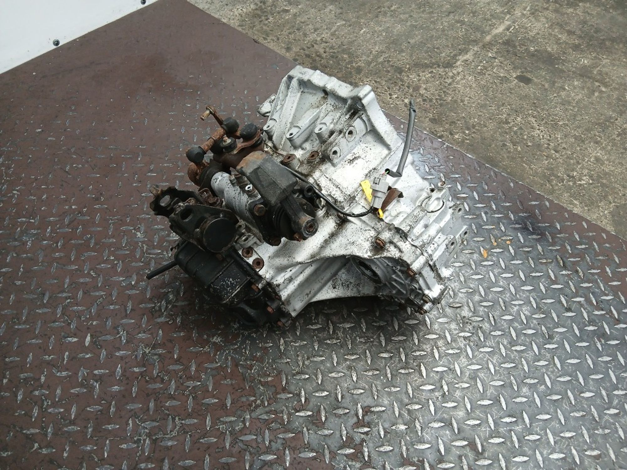 МКПП Toyota Auris 1ZR-FE NONR, 30000 рублей, Москва