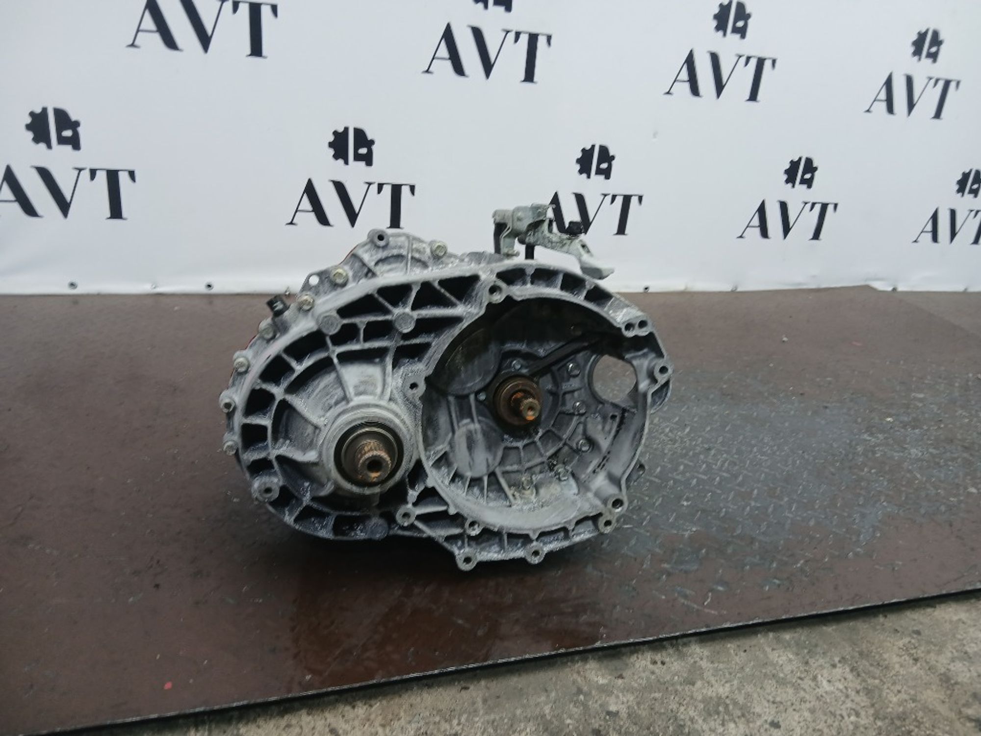 МКПП Volkswagen Transporter AXE JFT, 65000 рублей, Москва