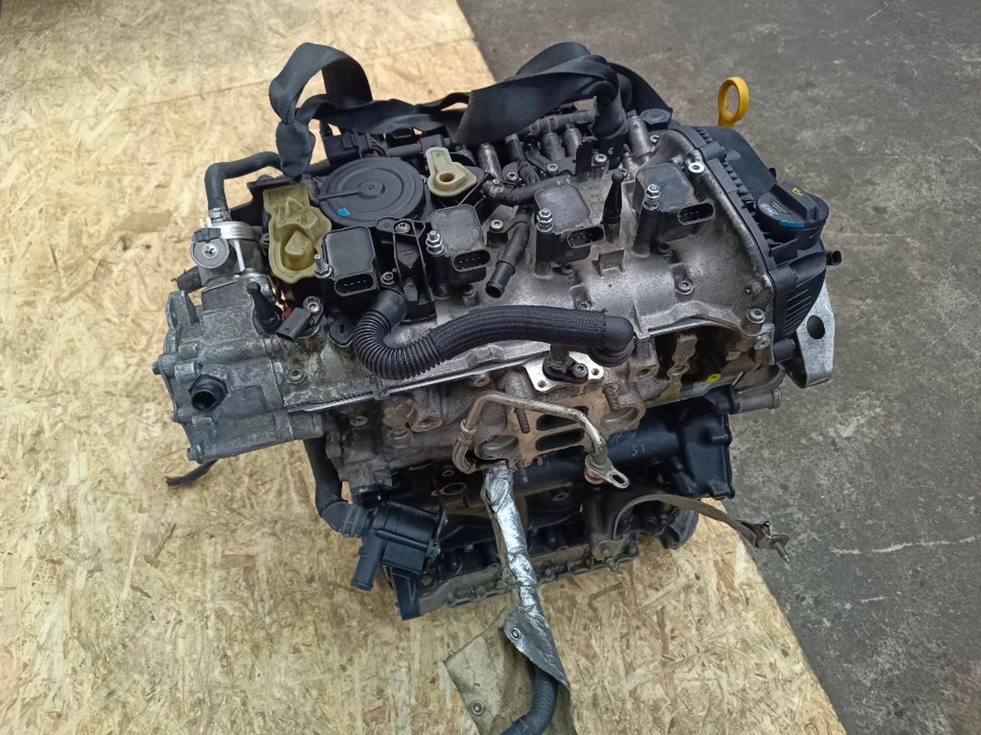 Двигатель Volkswagen Tiguan DGU DGU, 280000 рублей, Москва