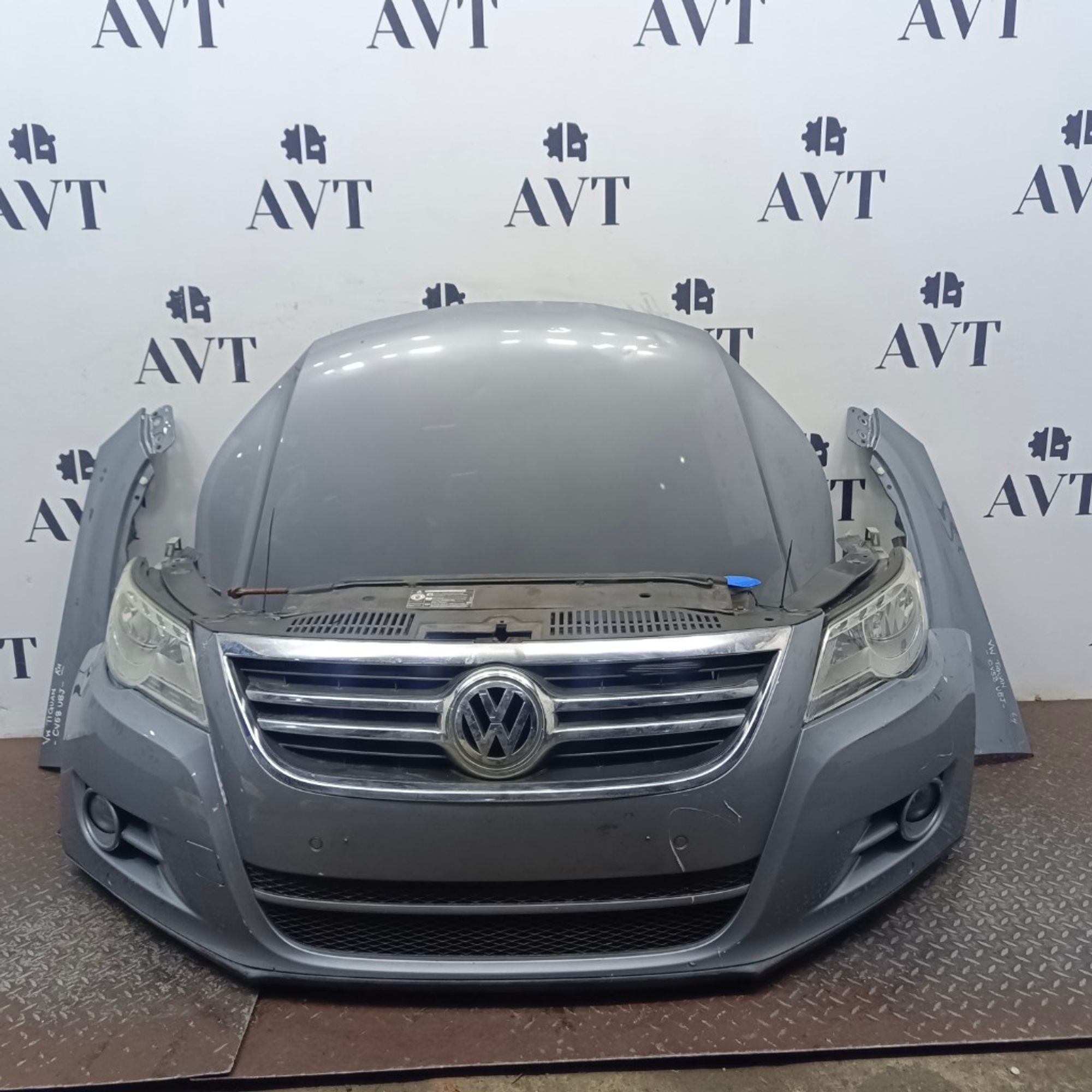 Ноускат (Nose Cut) Volkswagen Tiguan 5N0807217GRU, 120000 рублей, Москва