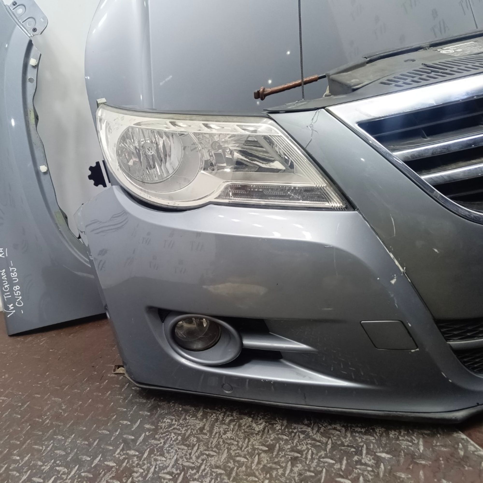 Ноускат (Nose Cut) Volkswagen Tiguan 5N0807217GRU, 120000 рублей, Москва