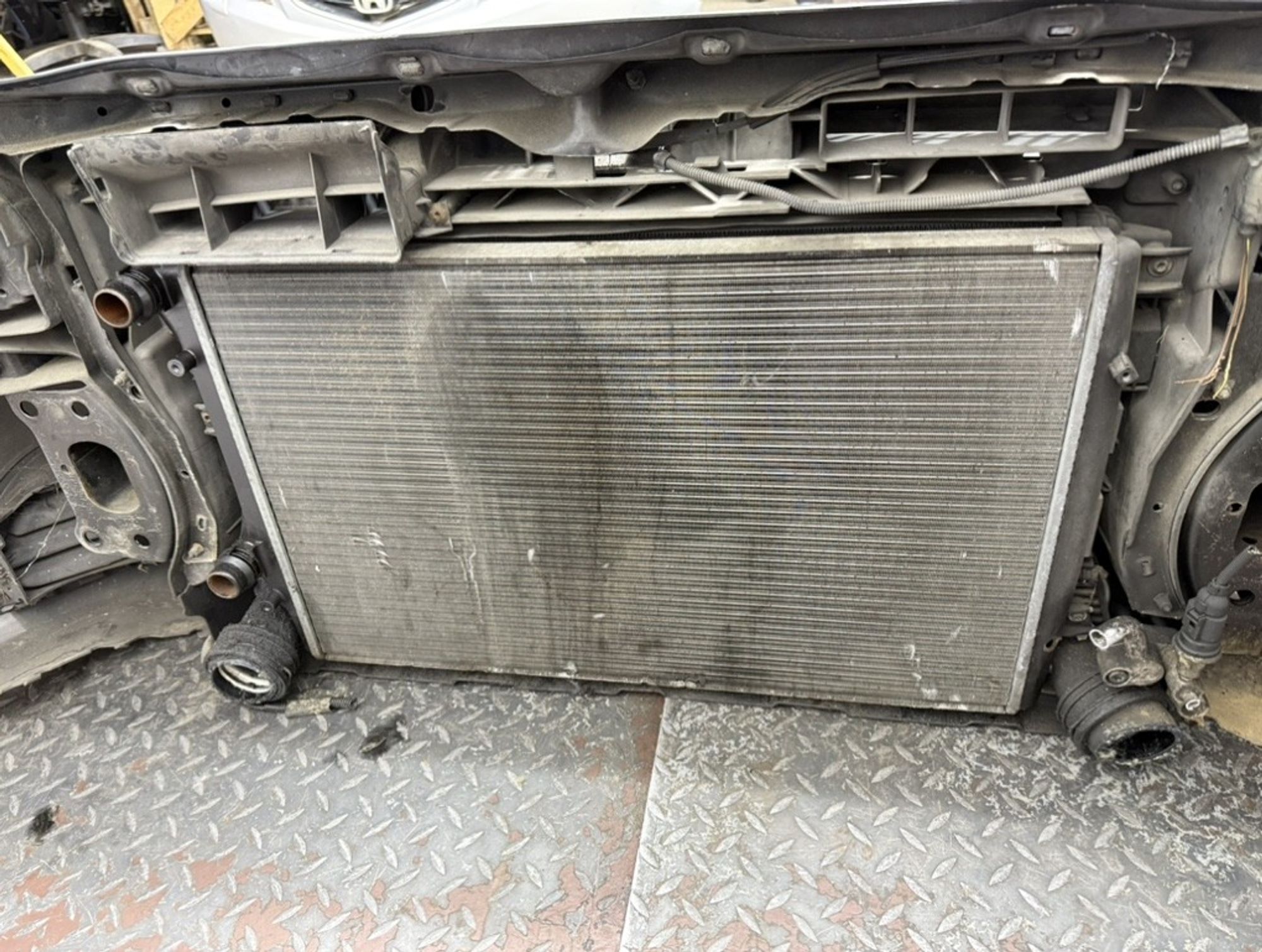 Ноускат (Nose Cut) Volkswagen Golf Plus MK5 5M0807217E, 90000 рублей, Москва