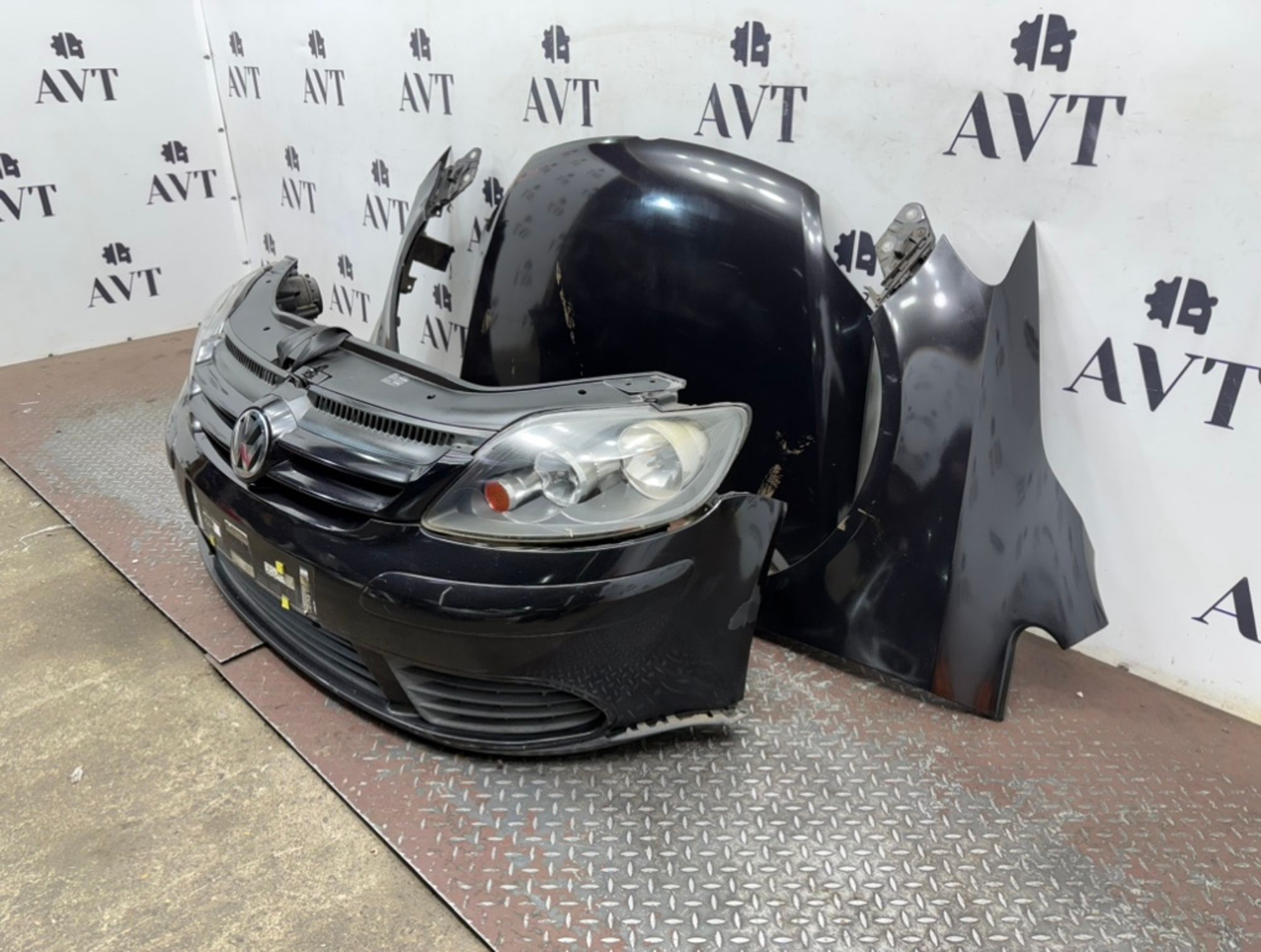 Ноускат (Nose Cut) Volkswagen Golf Plus MK5 5M0807217E, 90000 рублей, Москва