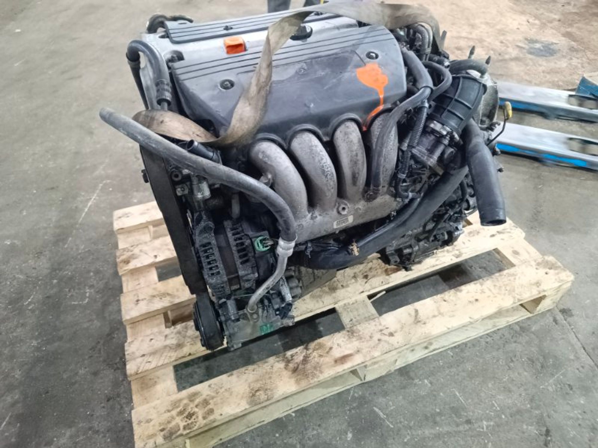 https://ycs.partsauto.market/partsauto-images/thmbs/84e14ca707935ccb1ed00cae054931e6/64b3632bd64173631d101e1f0d3d2647/de719d0898501c25d97d3d752f453f18.jpg