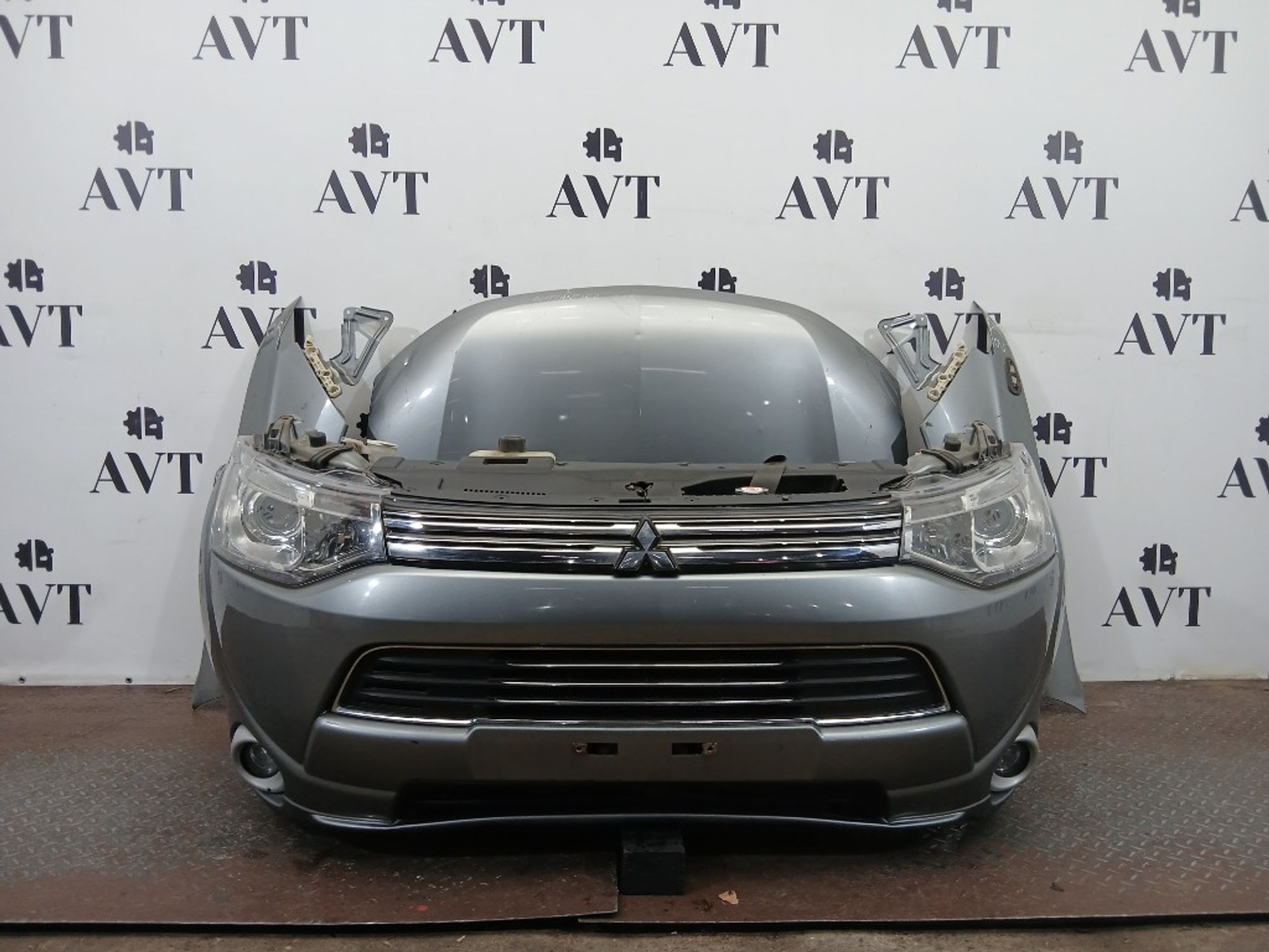Ноускат (Nose Cut) Mitsubishi Outlander 3 6400G280, 210000 рублей, Москва