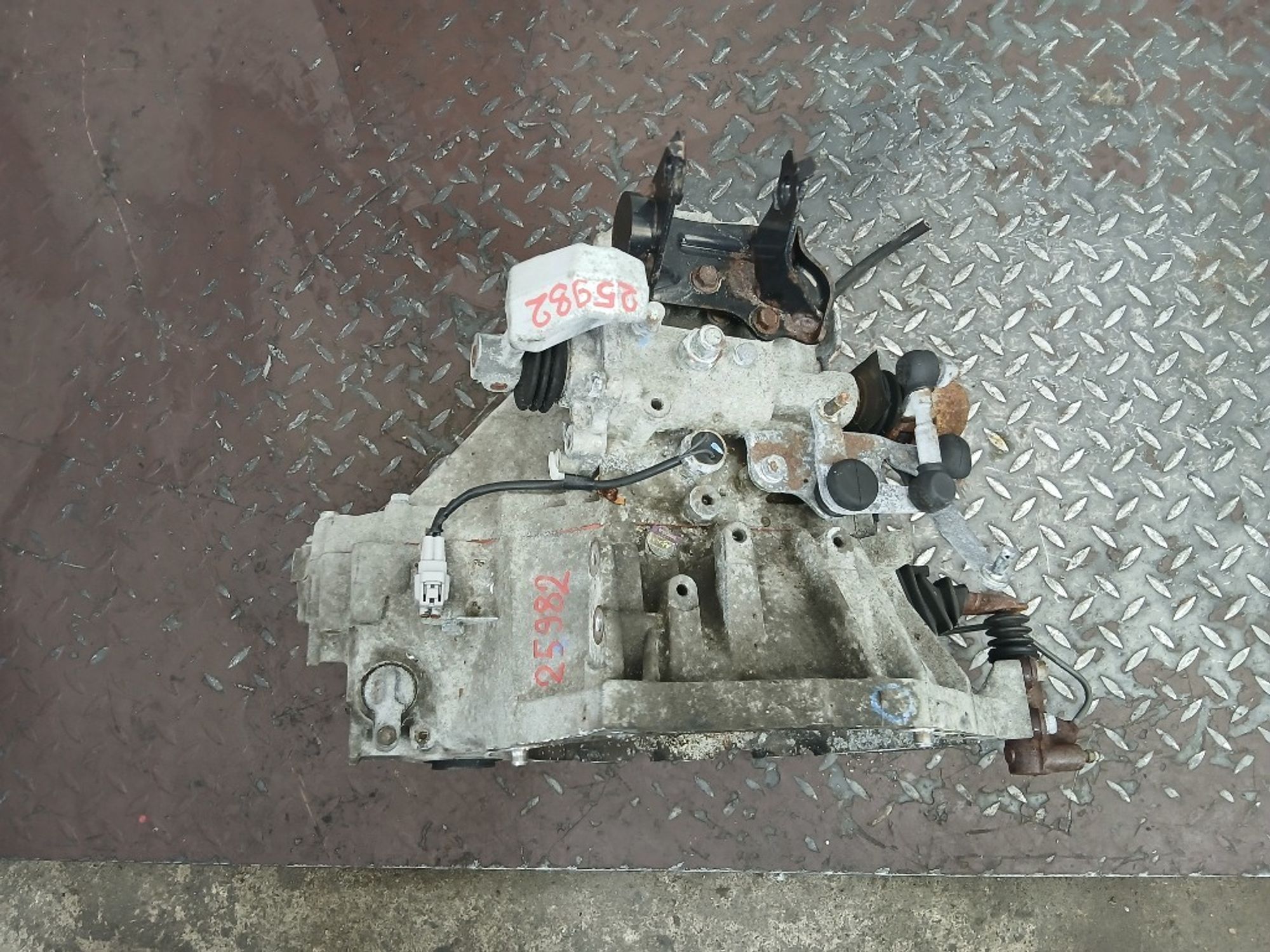 МКПП Toyota Auris 1ZR-FE NONR, 30000 рублей, Москва