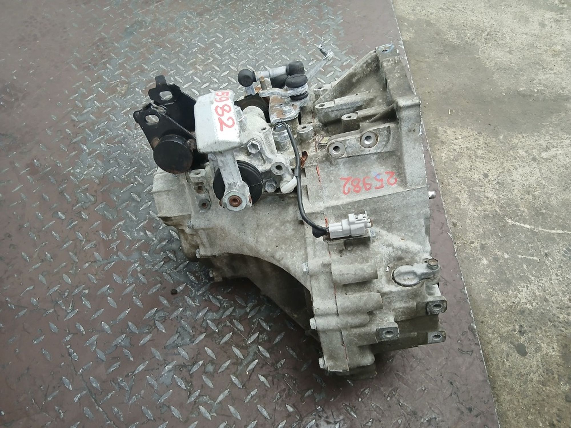 МКПП Toyota Auris 1ZR-FE NONR, 30000 рублей, Москва