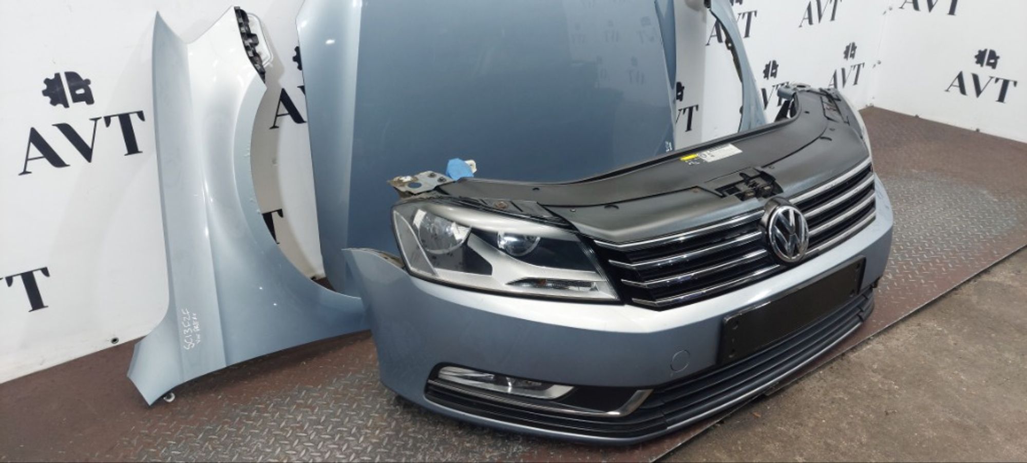 Ноускат (Nose Cut) Volkswagen Passat B7 3AA807217, 140000 рублей, Москва