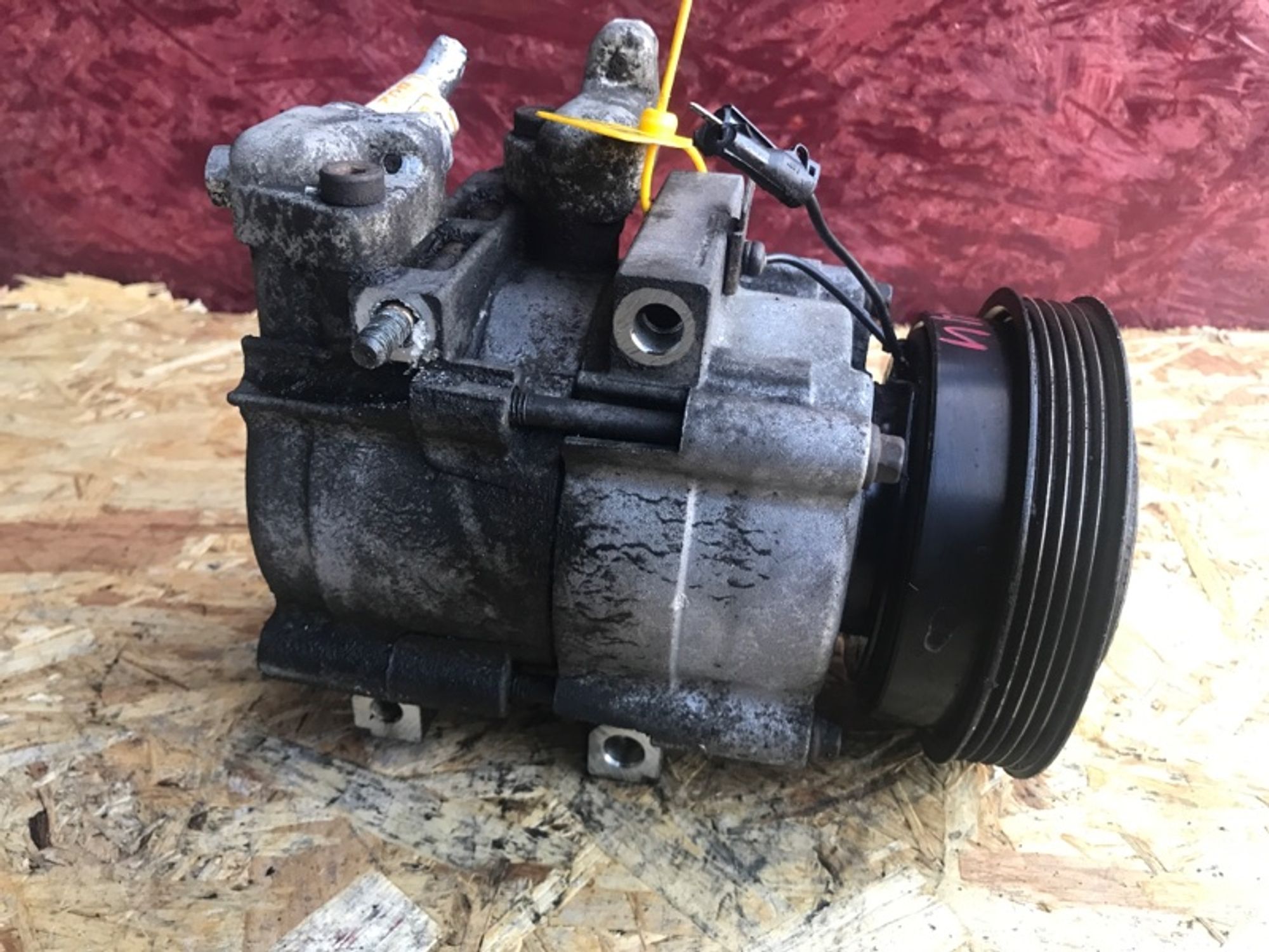 https://ycs.partsauto.market/partsauto-images/thmbs/84e14ca707935ccb1ed00cae054931e6/6a560704ed2e4c7214a73bccaca962b1/3ad68ede0be4bf91a46474dbfe368c81.jpg