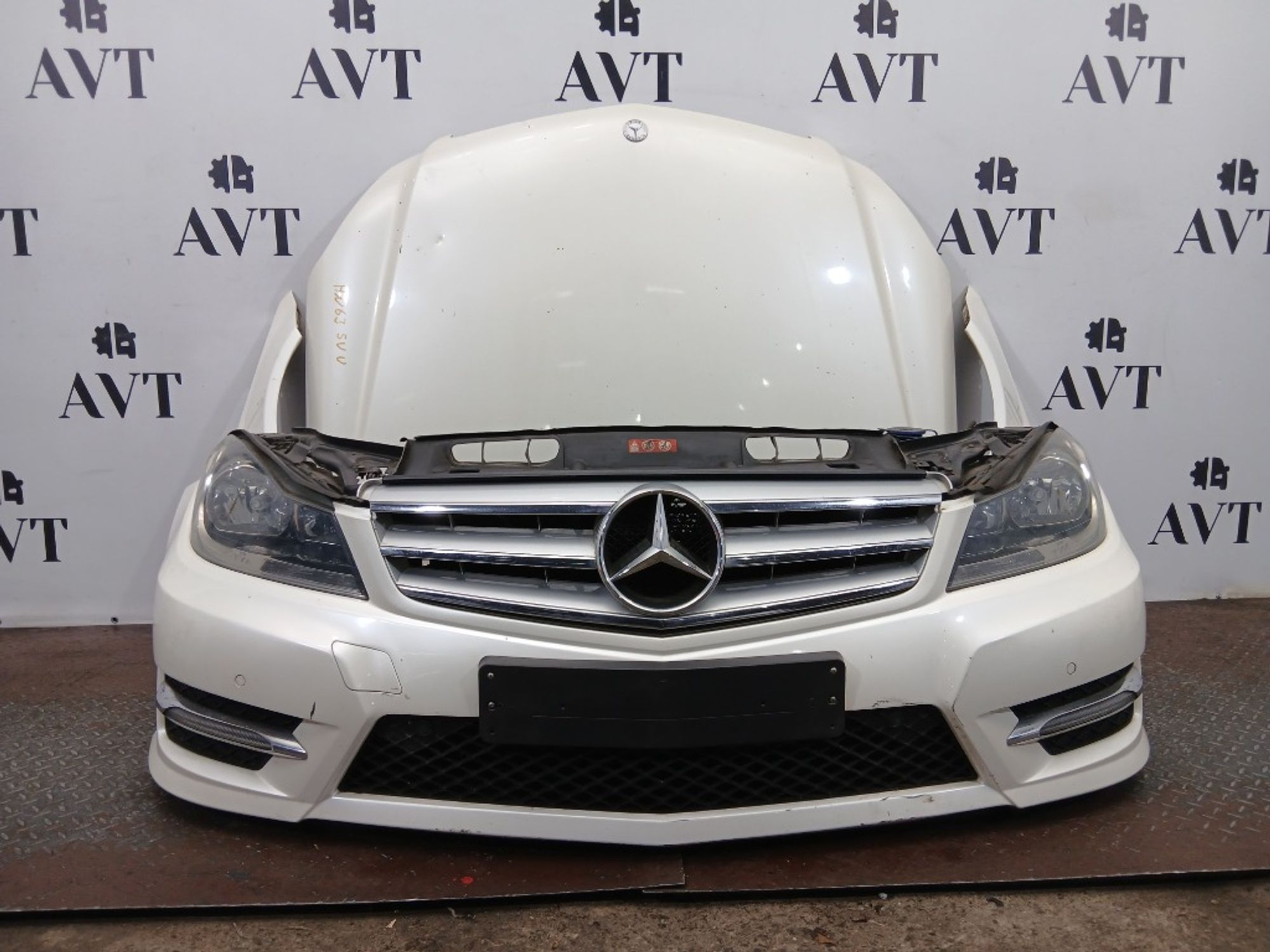 Ноускат (Nose Cut) Mercedes-Benz C-Class W204 A20488083479999, 165000 рублей, Москва