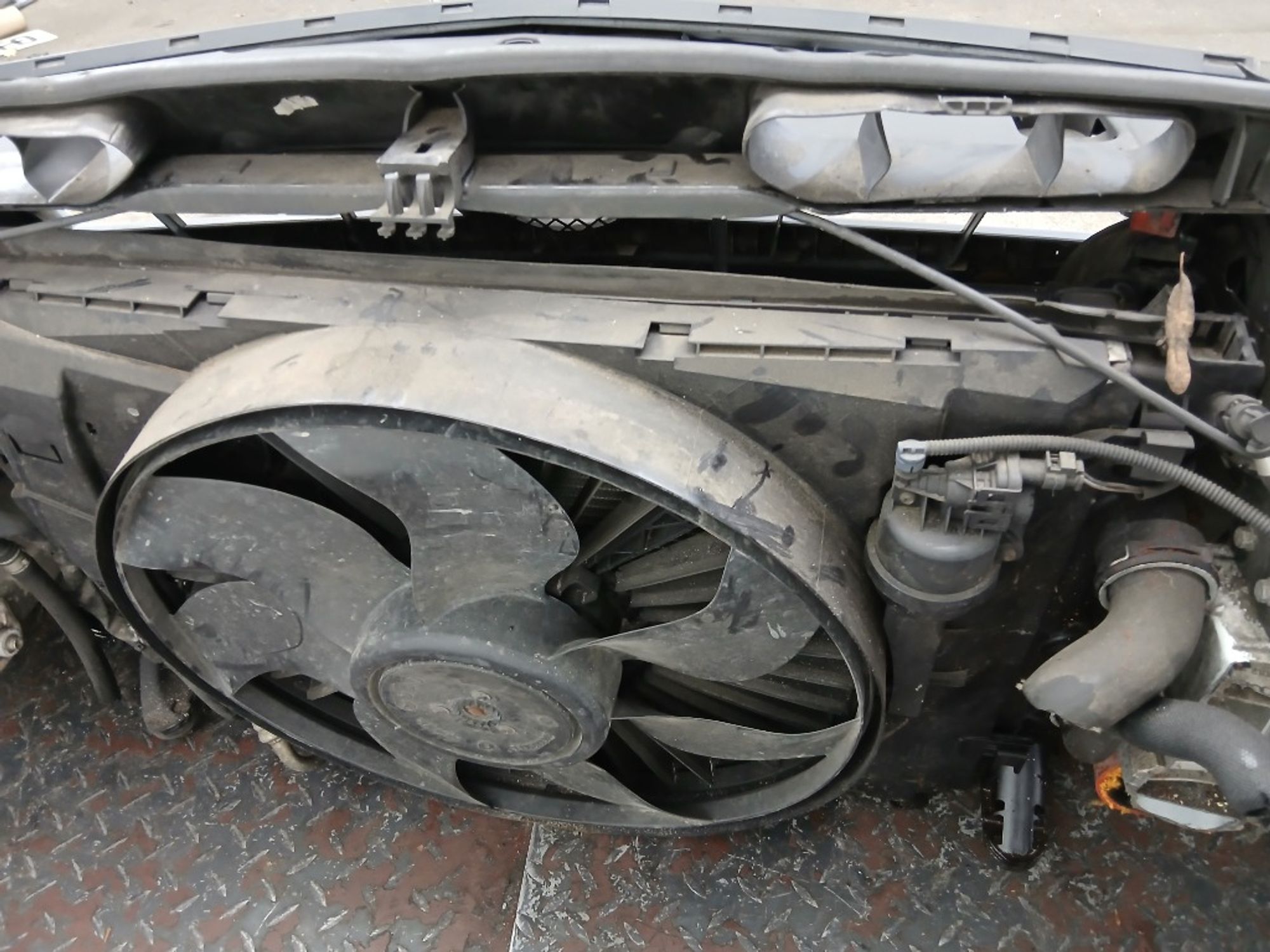 Ноускат (Nose Cut) Mercedes-Benz C-Class W204 A20488083479999, 165000 рублей, Москва