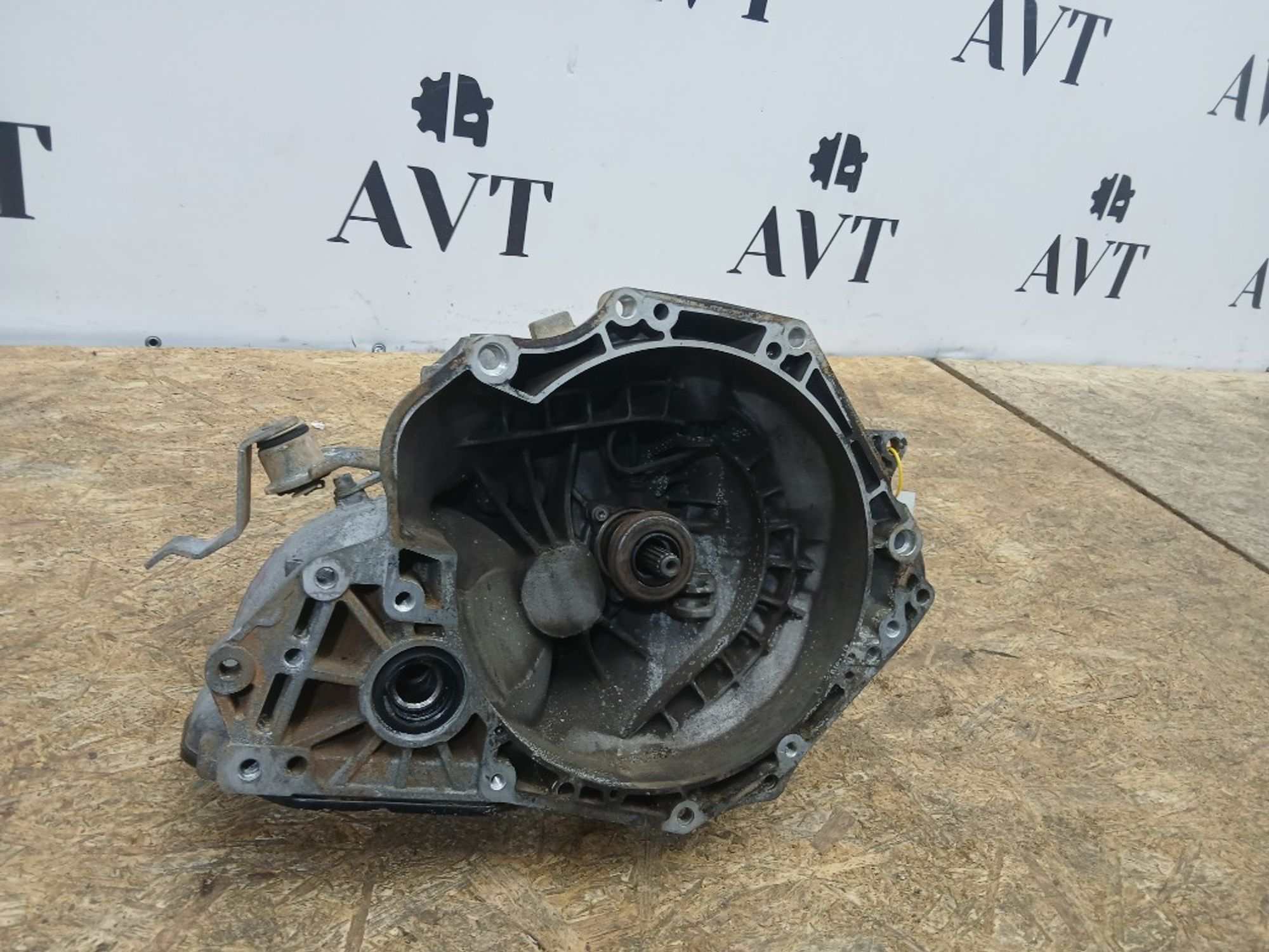 МКПП Opel Corsa C Z14XEP F13C374, 9000 рублей, Москва