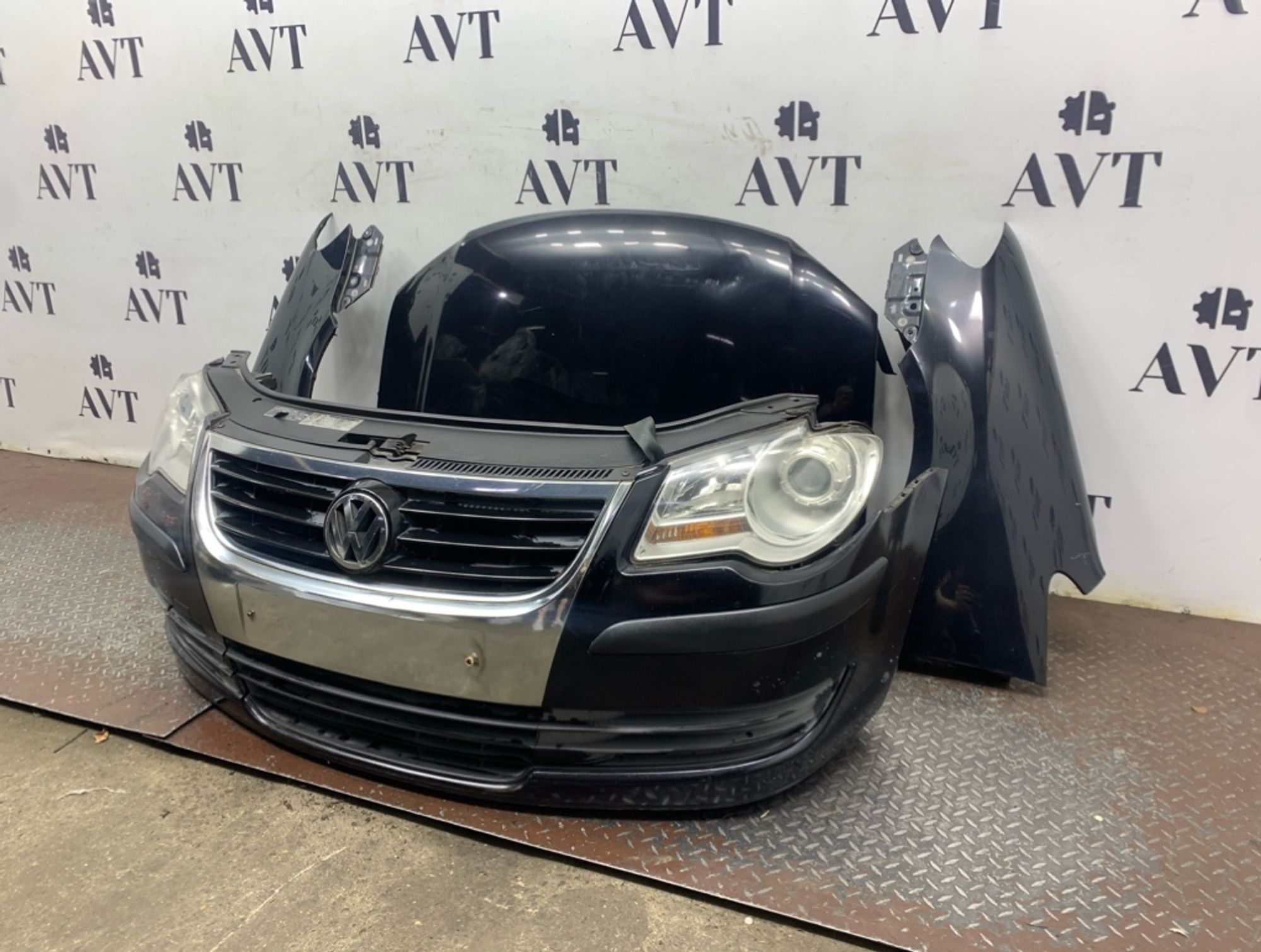 Ноускат (Nose Cut) Volkswagen Touran 1T0807221D, 85000 рублей, Москва
