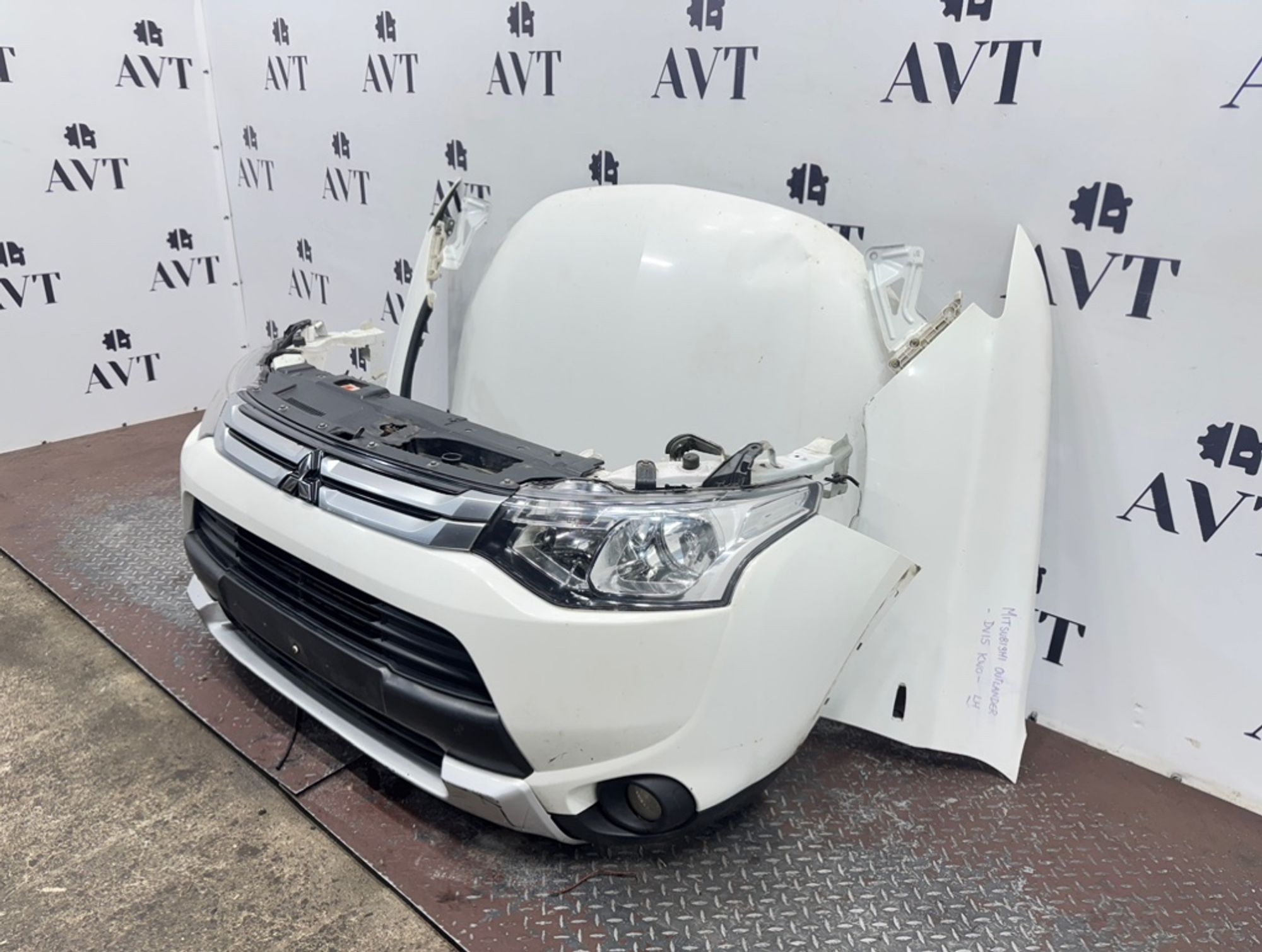 Ноускат (Nose Cut) Mitsubishi Outlander 6400D558ZZ, 190000 рублей, Москва
