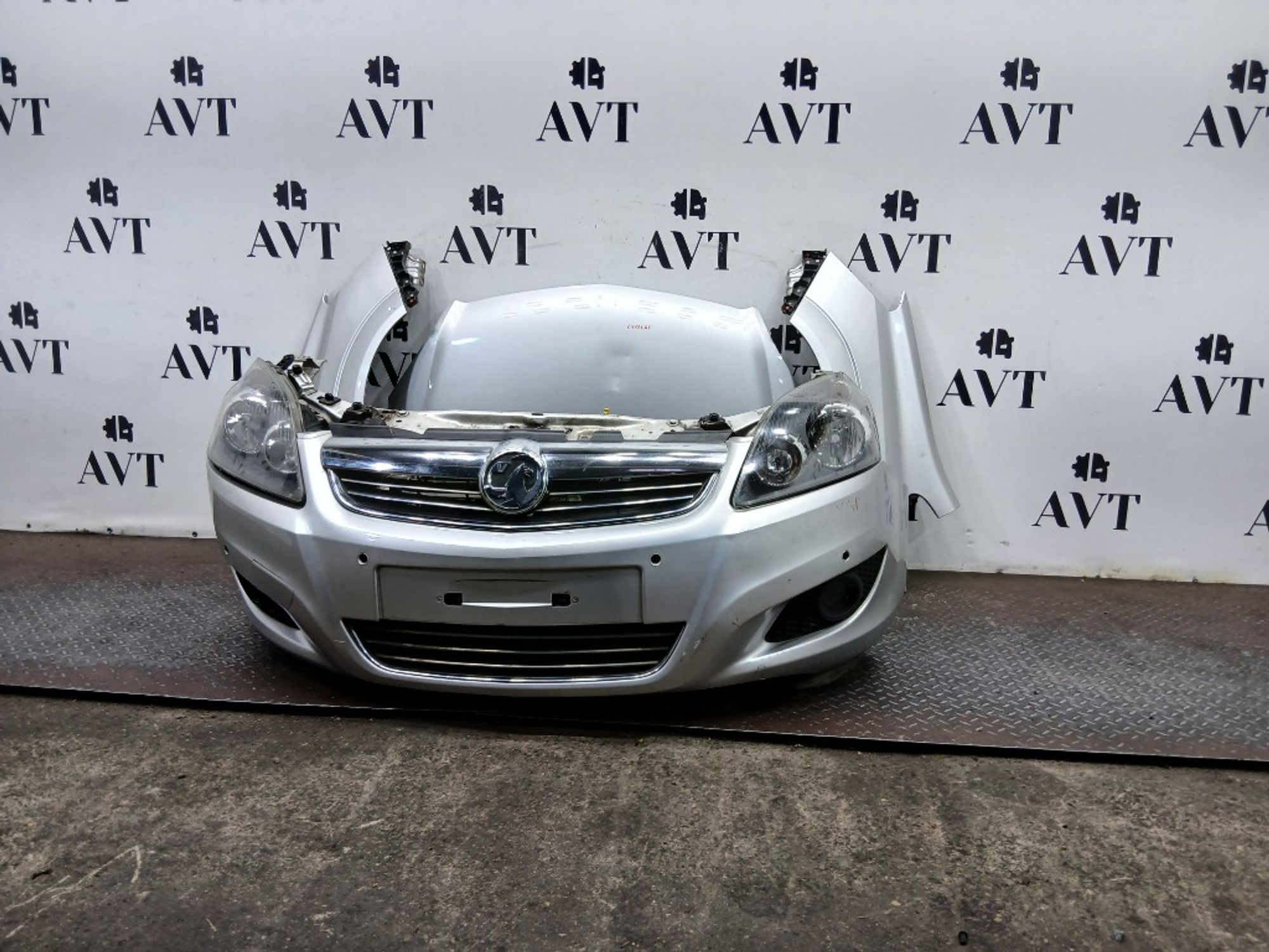 Ноускат (Nose Cut) Opel Zafira B 13247273, 90000 рублей, Москва