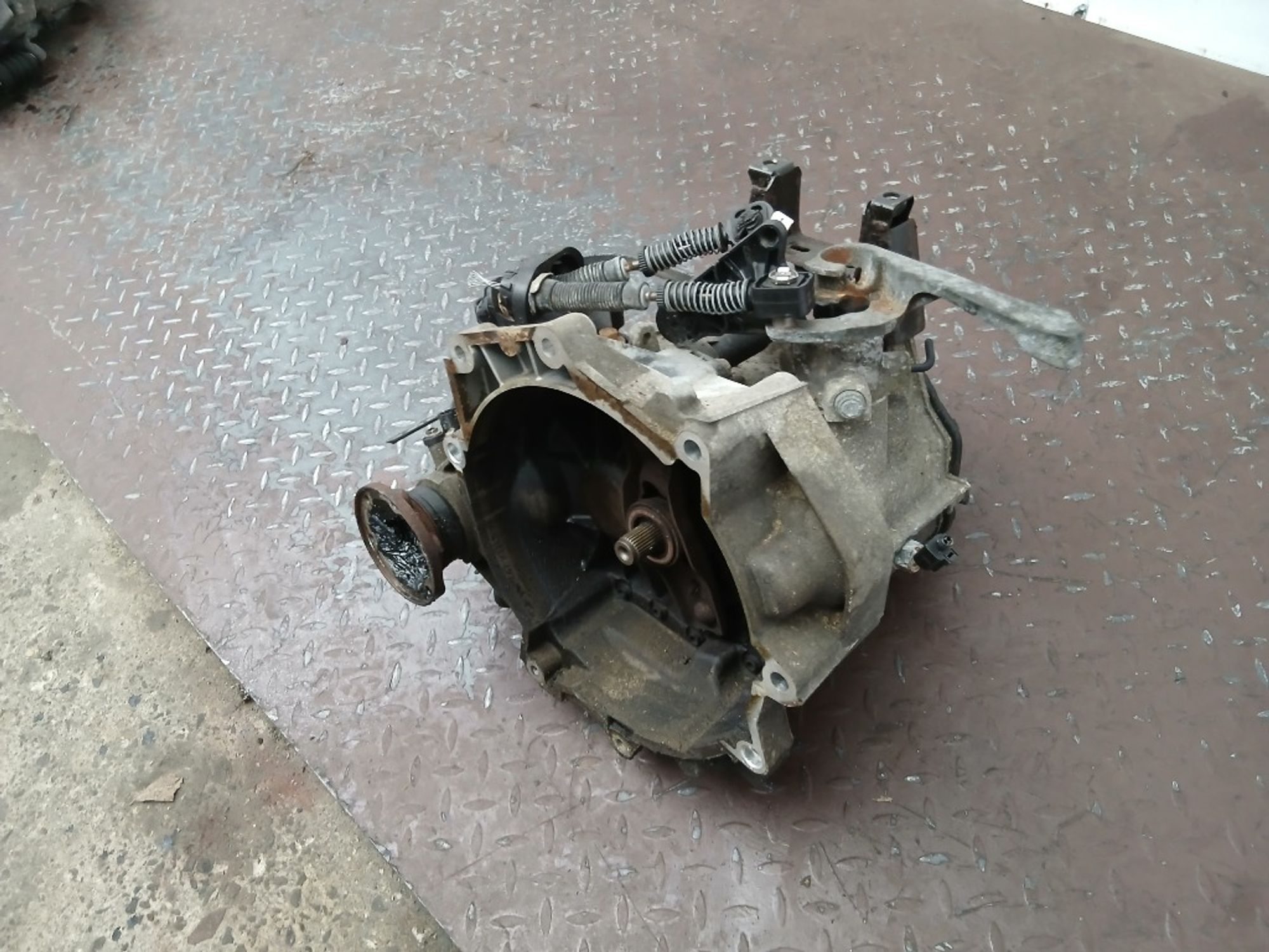 МКПП Skoda Fabia CBZ LMG, 30000 рублей, Москва