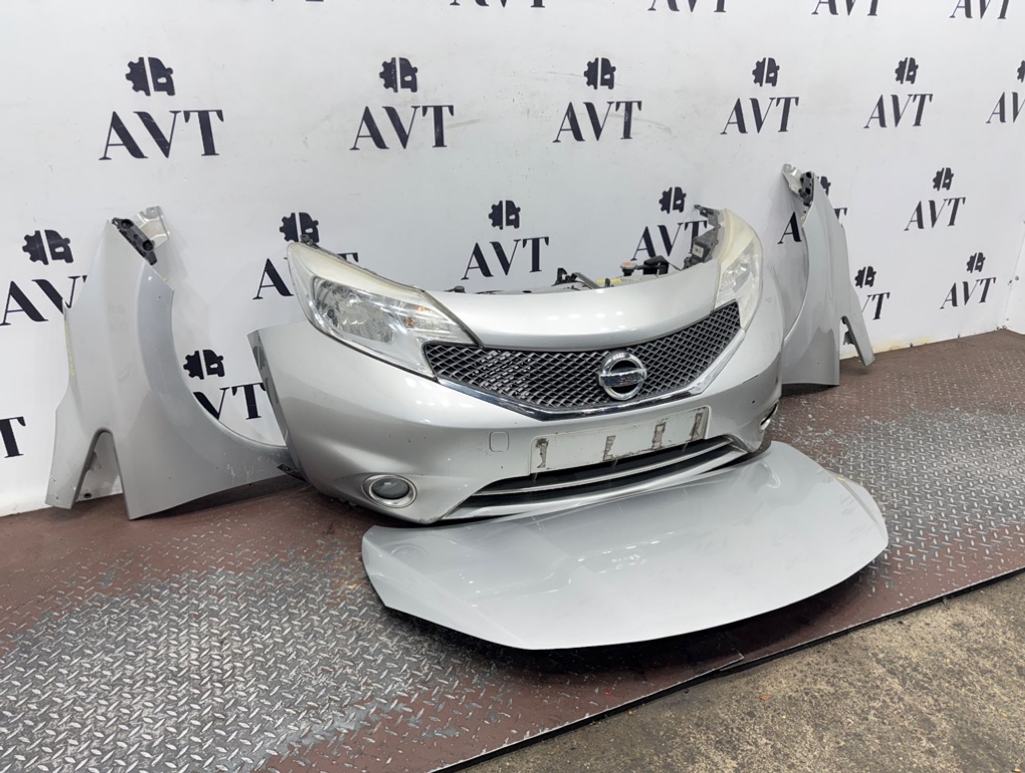 Ноускат (Nose Cut) Nissan Note E12 620223VA0H, 95000 рублей, Москва