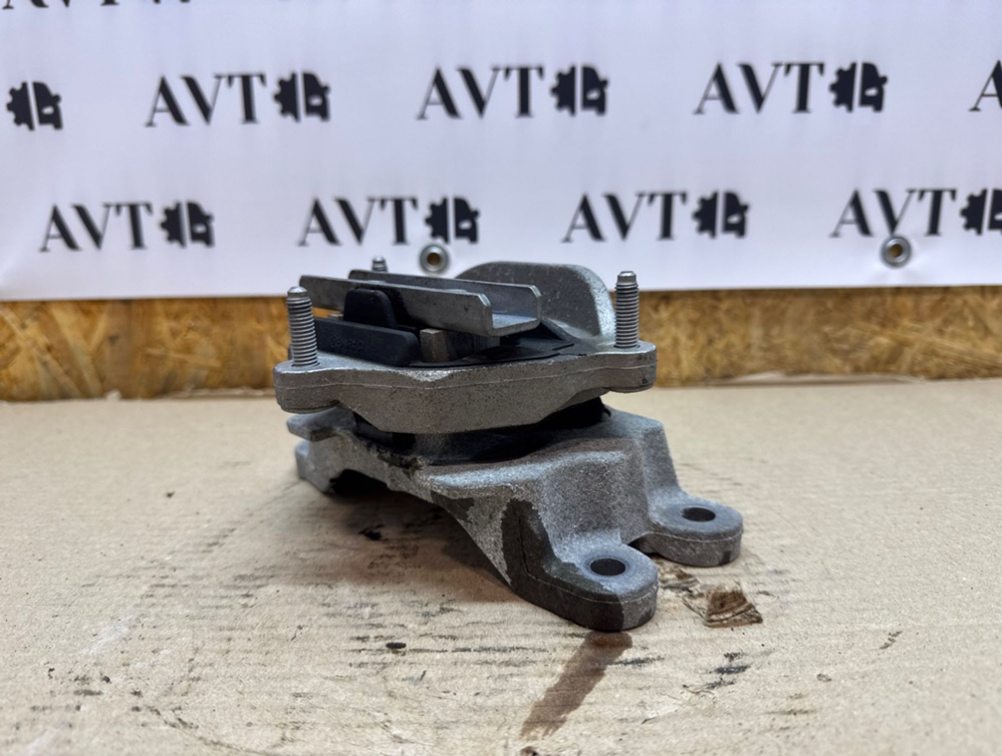 Подушка АКПП Audi A4 B8 CDN 8K0399151, 1000 рублей, Москва