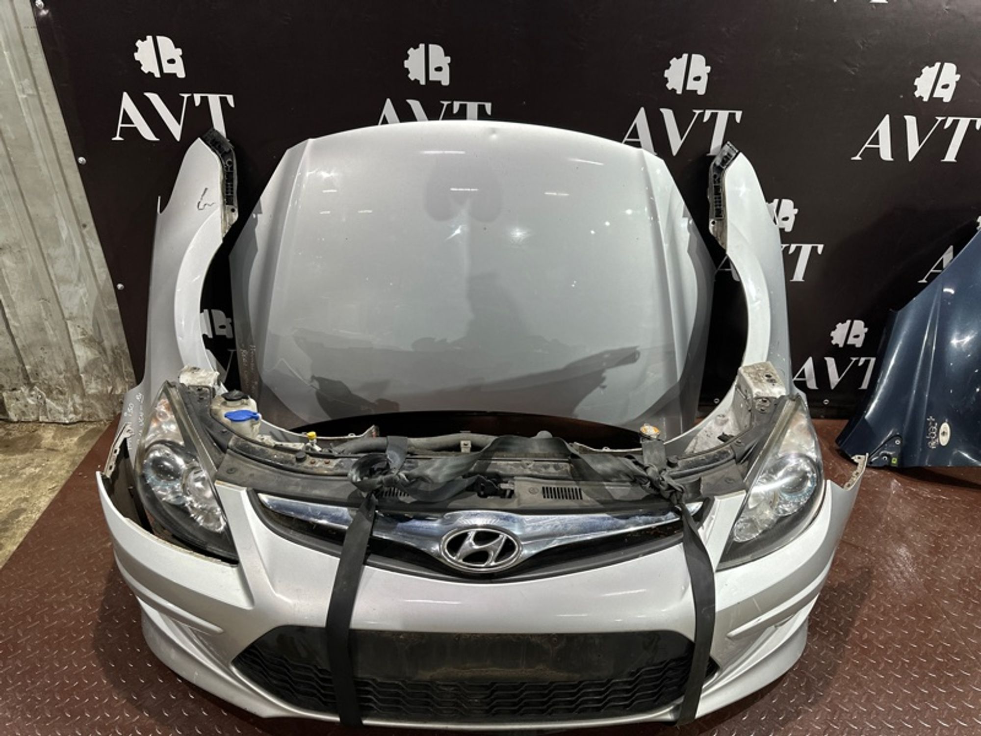 https://ycs.partsauto.market/partsauto-images/thmbs/84e14ca707935ccb1ed00cae054931e6/7f88ed3c0fe7a46a2bdc24e046c87e04/00c390fbc1fc9d21542b69904321276b.jpg