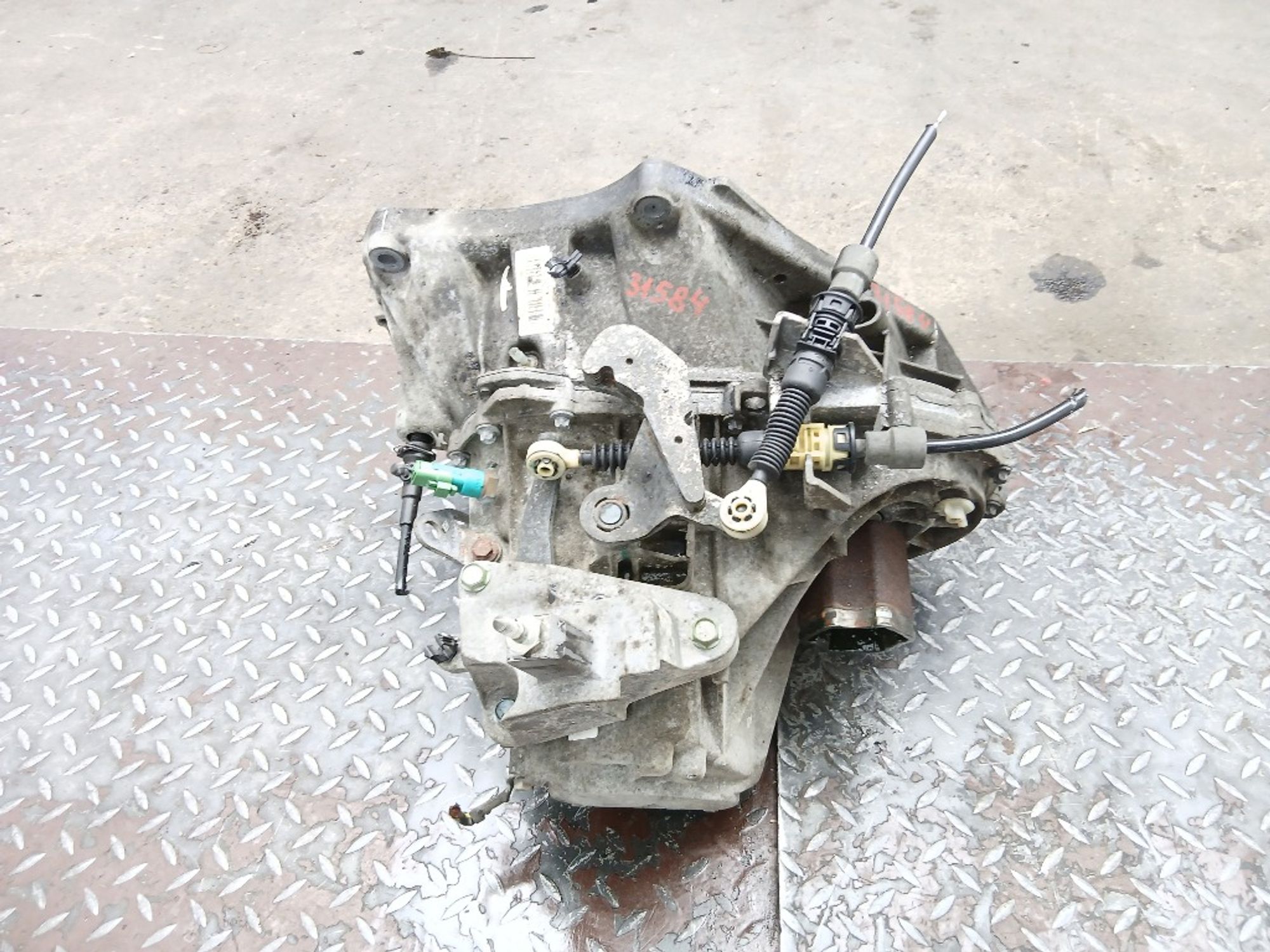 МКПП Nissan Juke MR16DDT TL4M1GR, 100000 рублей, Москва