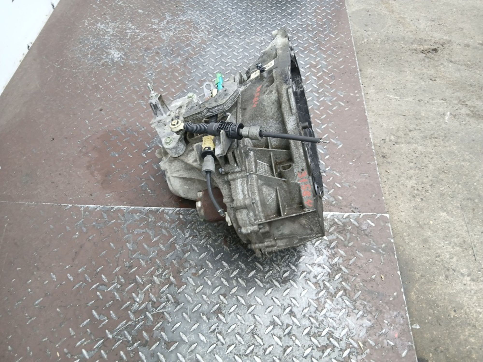 МКПП Nissan Juke MR16DDT TL4M1GR, 100000 рублей, Москва