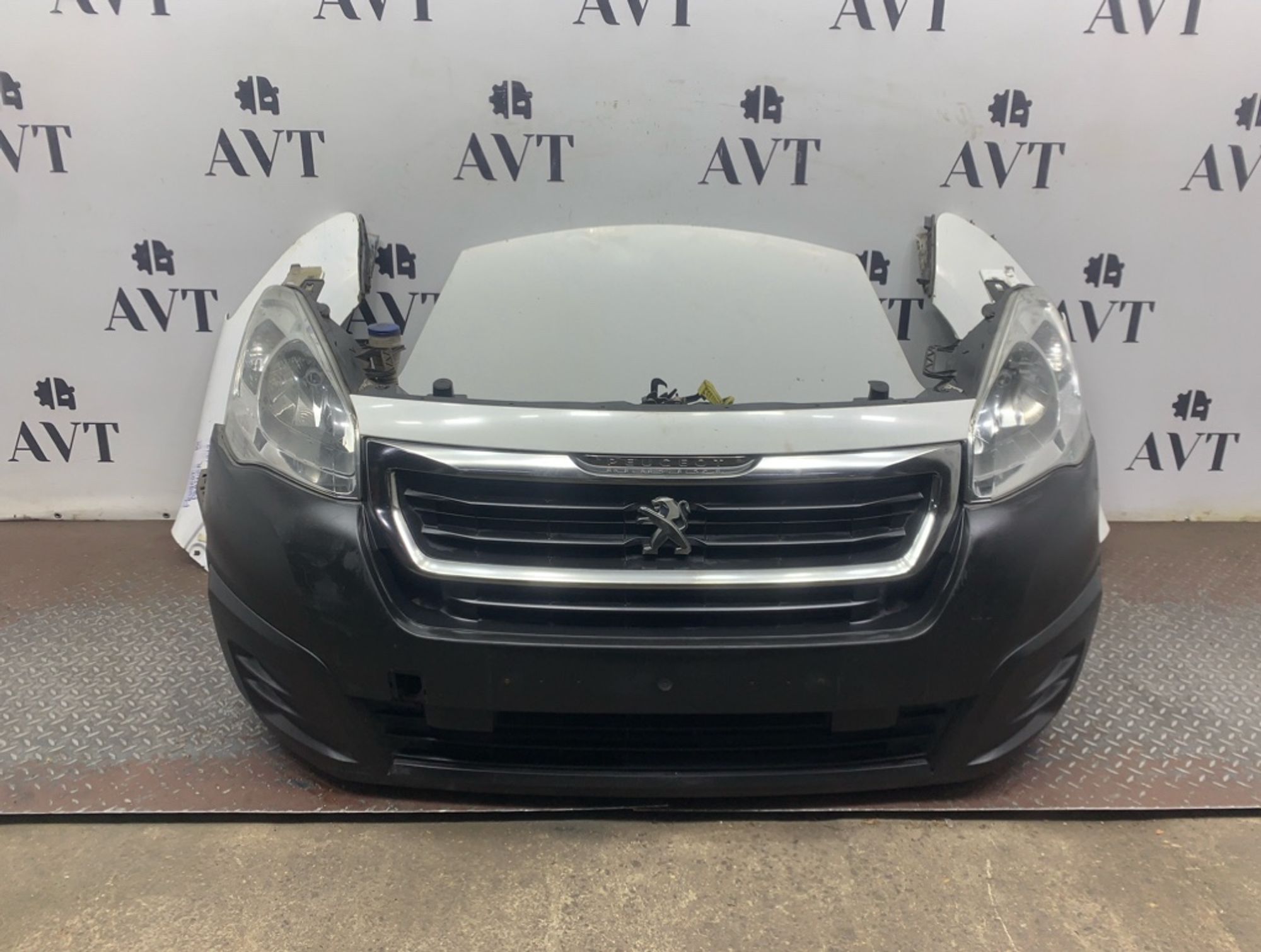 Ноускат (Nose Cut) Peugeot Partner 2 9810923377, 140000 рублей, Москва