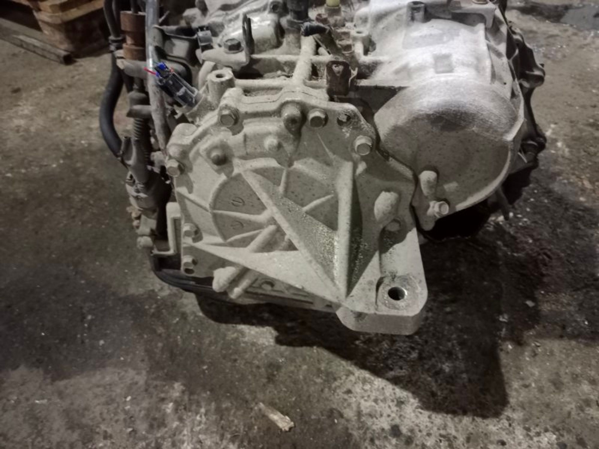 https://ycs.partsauto.market/partsauto-images/thmbs/84e14ca707935ccb1ed00cae054931e6/83521e598885e469a0816a76459e8b99/bb0c6cffbea2a70bdcb29e22e001866d.jpg