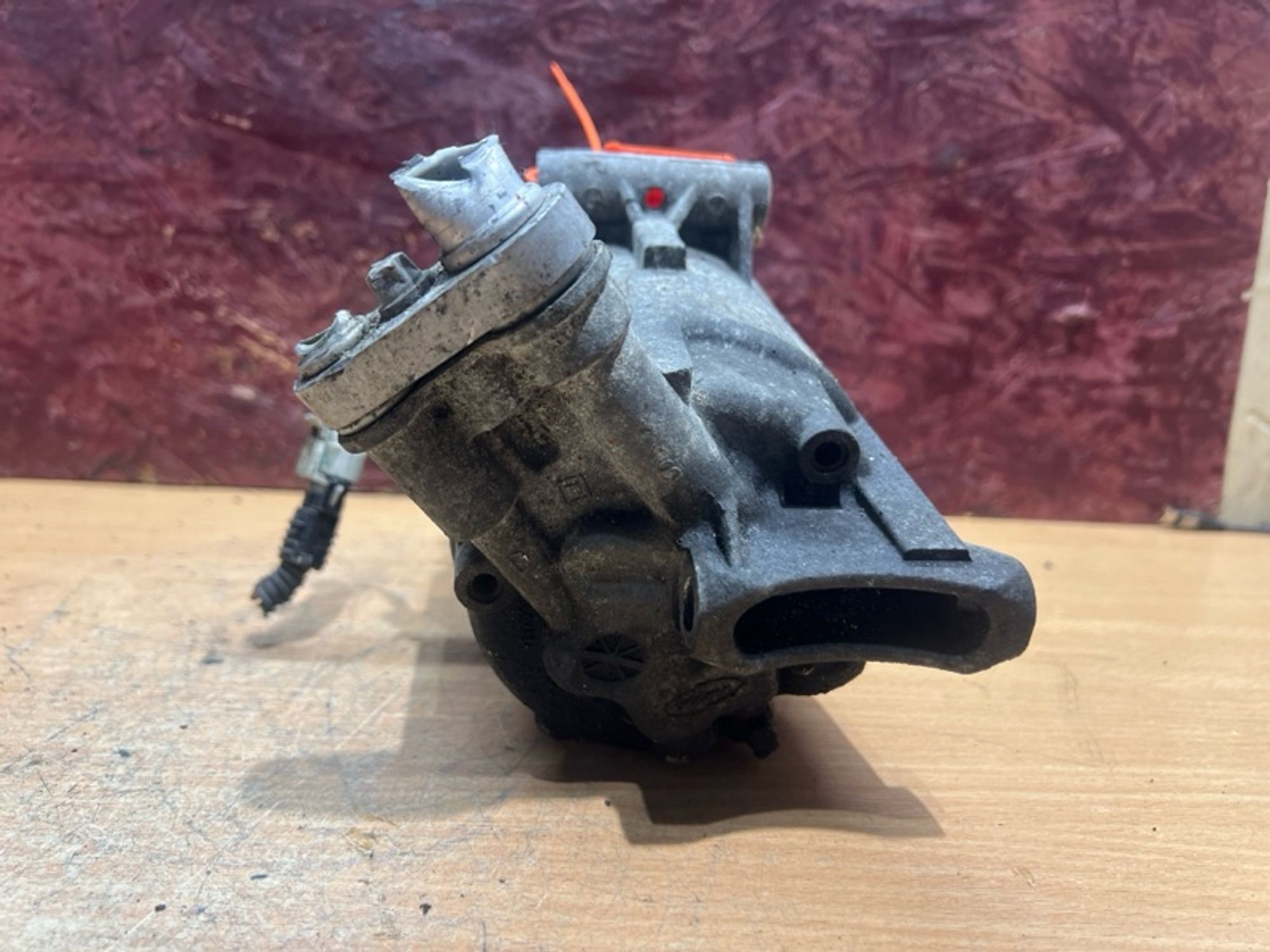 https://ycs.partsauto.market/partsauto-images/thmbs/84e14ca707935ccb1ed00cae054931e6/83ac3d662073c851708411dd2b9d1ee9/fe0c2a6e0b4c4a97b7f65243eda9718f.jpg