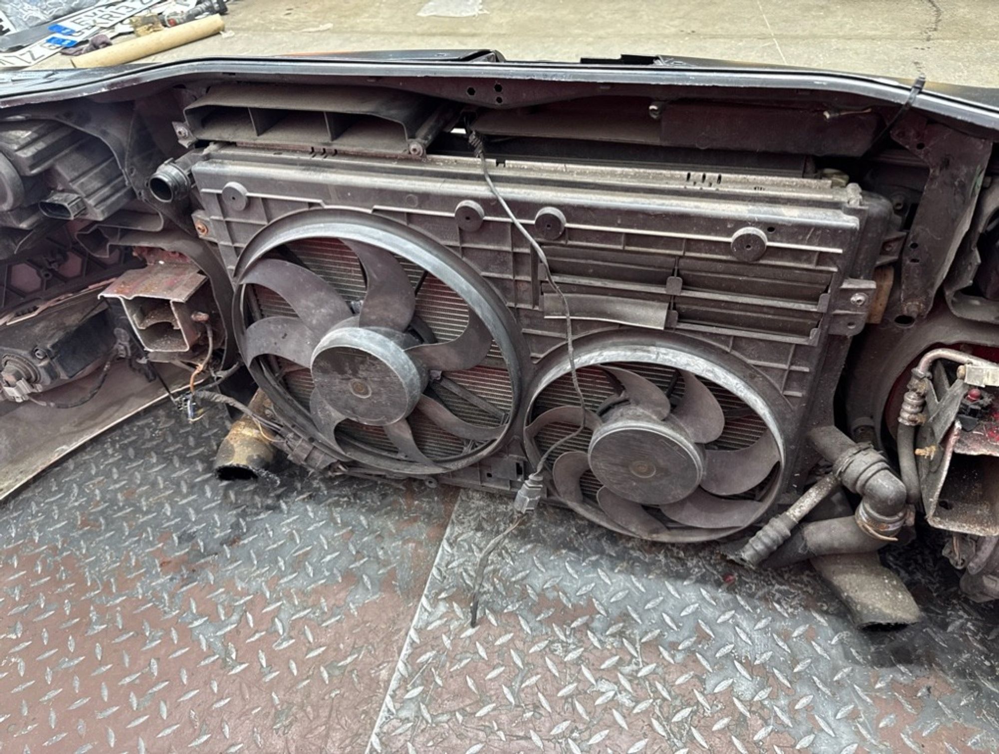 Ноускат (Nose Cut) Volkswagen Passat B7 3AA807217, 140000 рублей, Москва