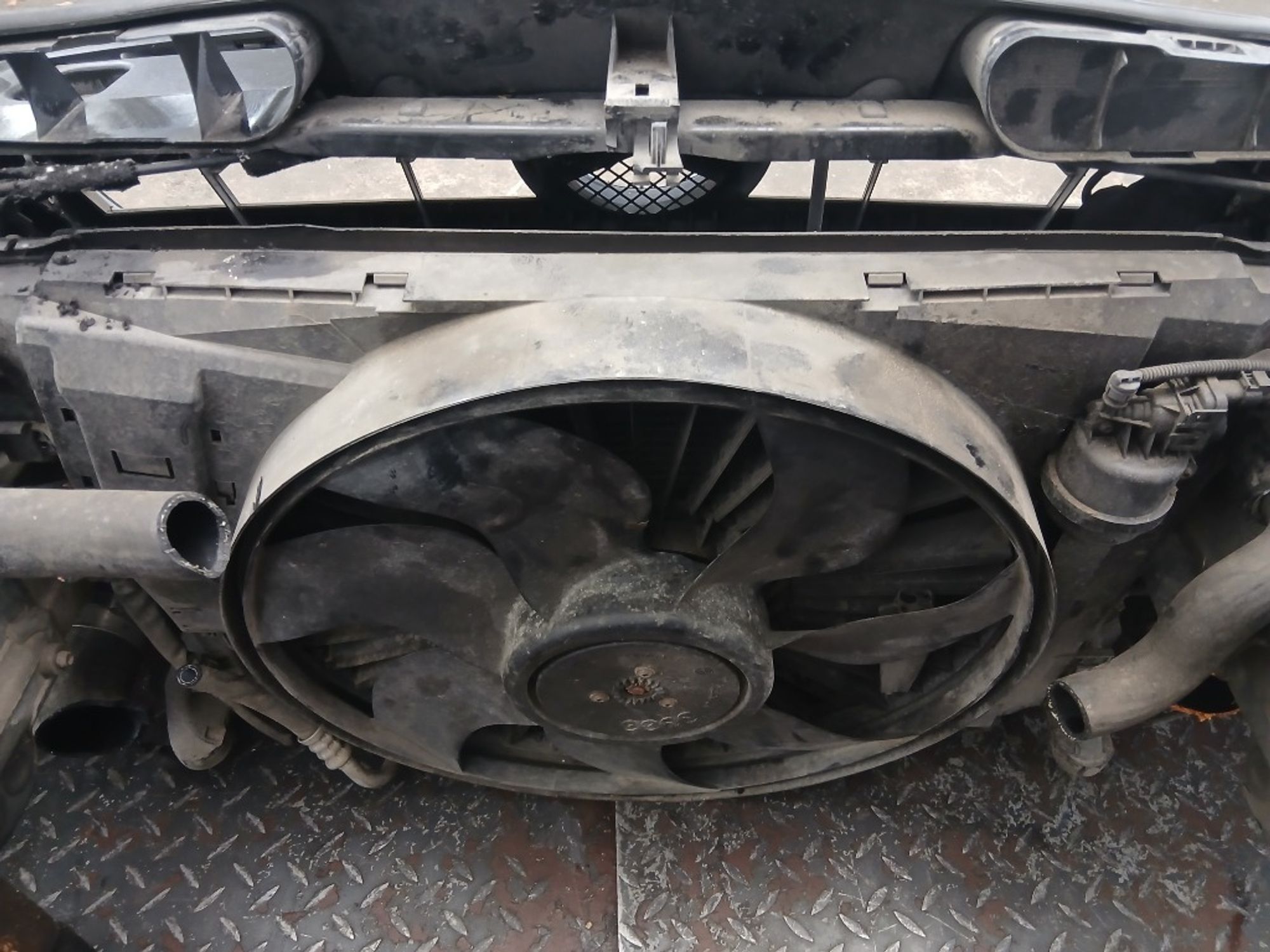Ноускат (Nose Cut) Mercedes-Benz C-Class W204 A20488083479999, 165000 рублей, Москва